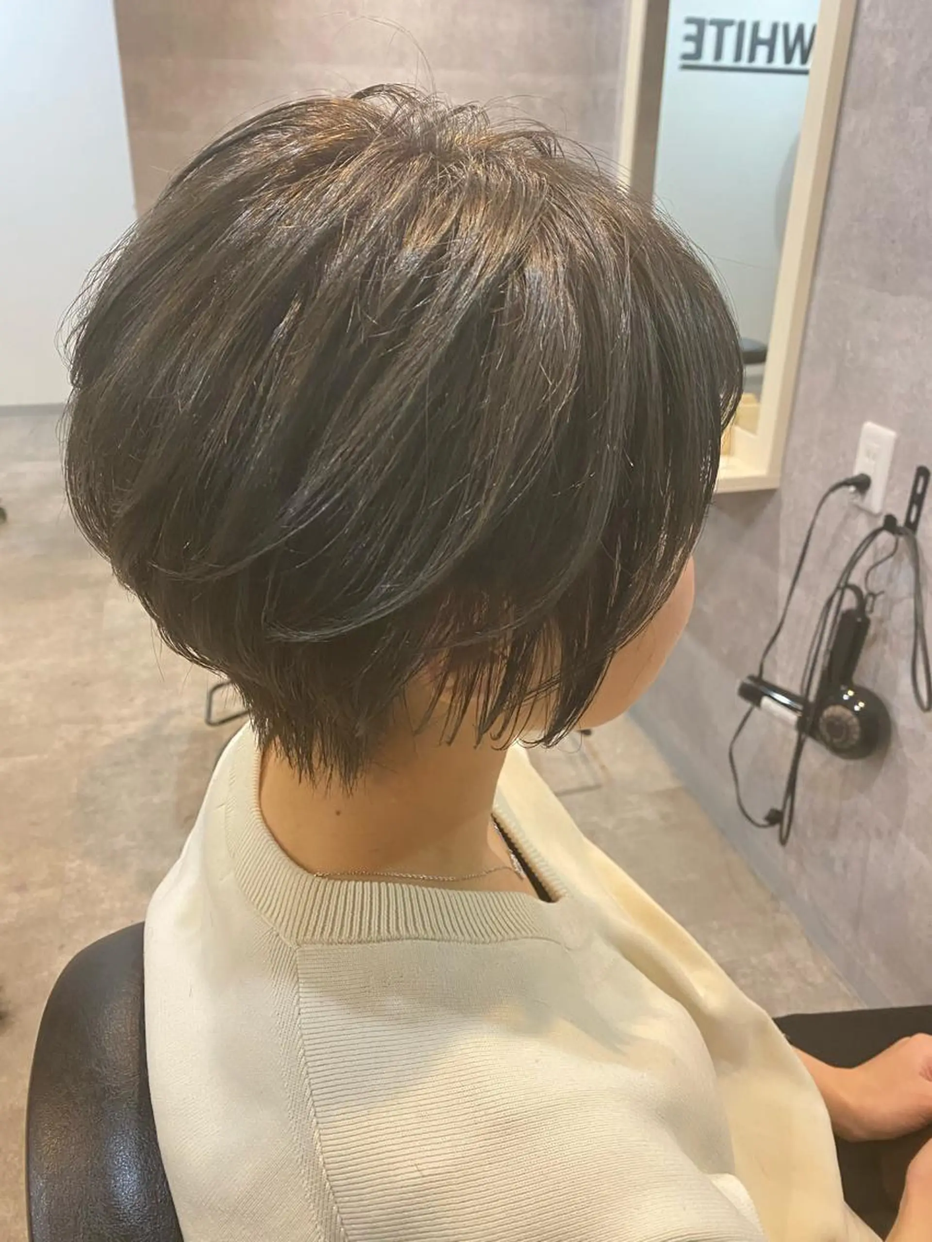 ショート カラー Bleachi 大宮West所属・鈴木拓也 メンズカットのヘアスタイル