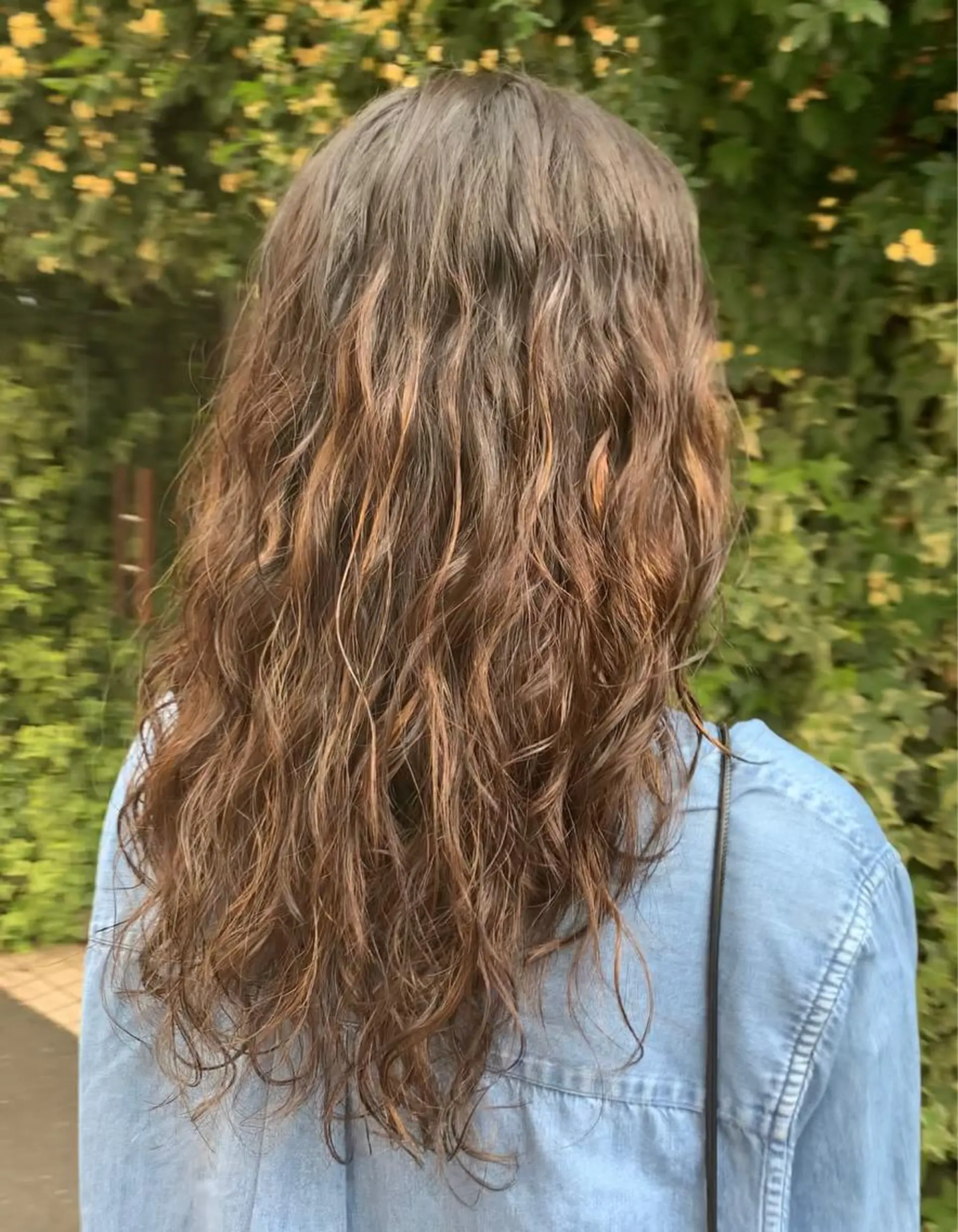 ロング パーマ カット パーマ トリートメント ally hairsalon所属・Emi .のヘアスタイル