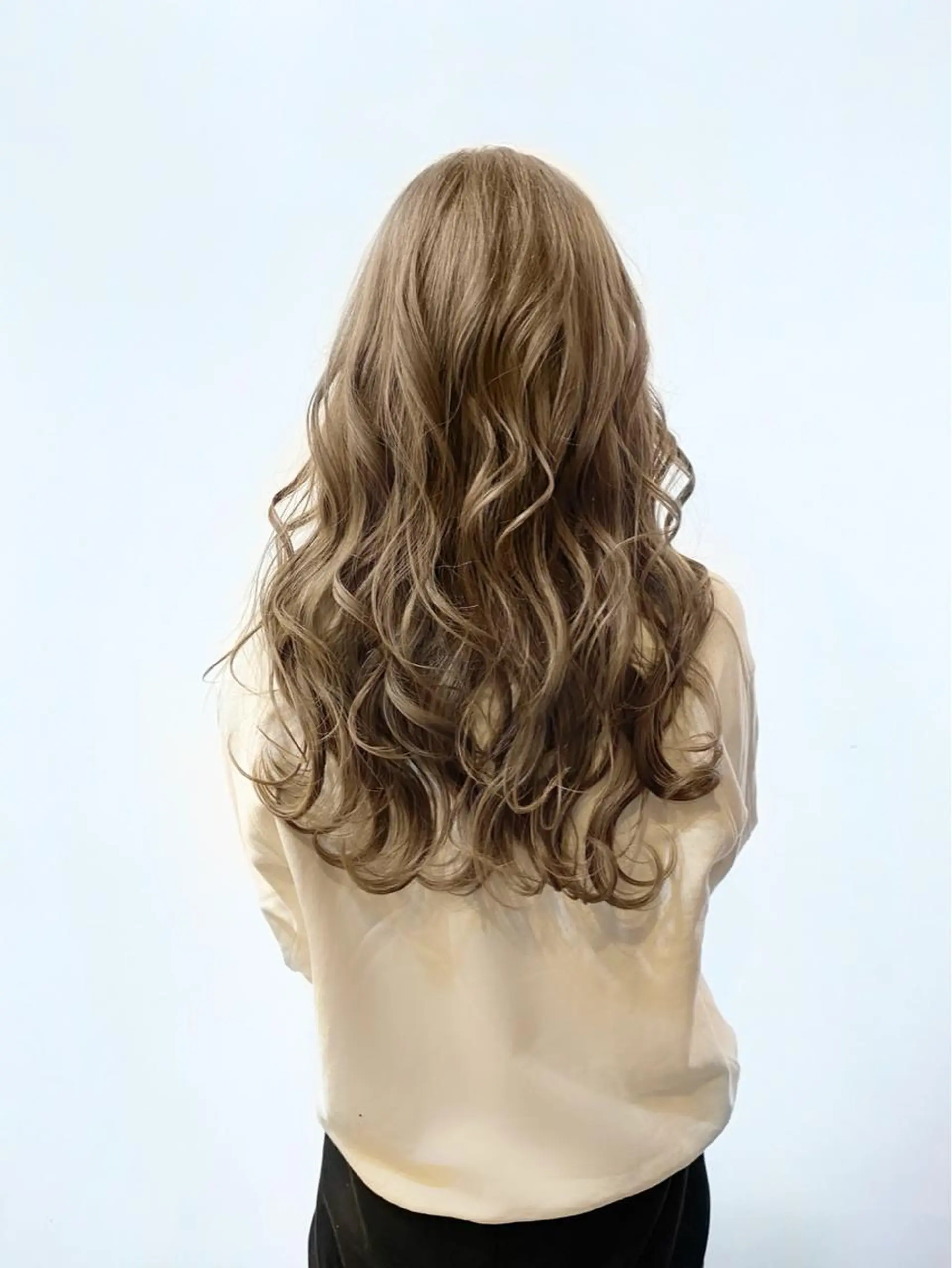 ロング ヘアカラー 【KIRAキラ】佐門  翔太のヘアスタイル