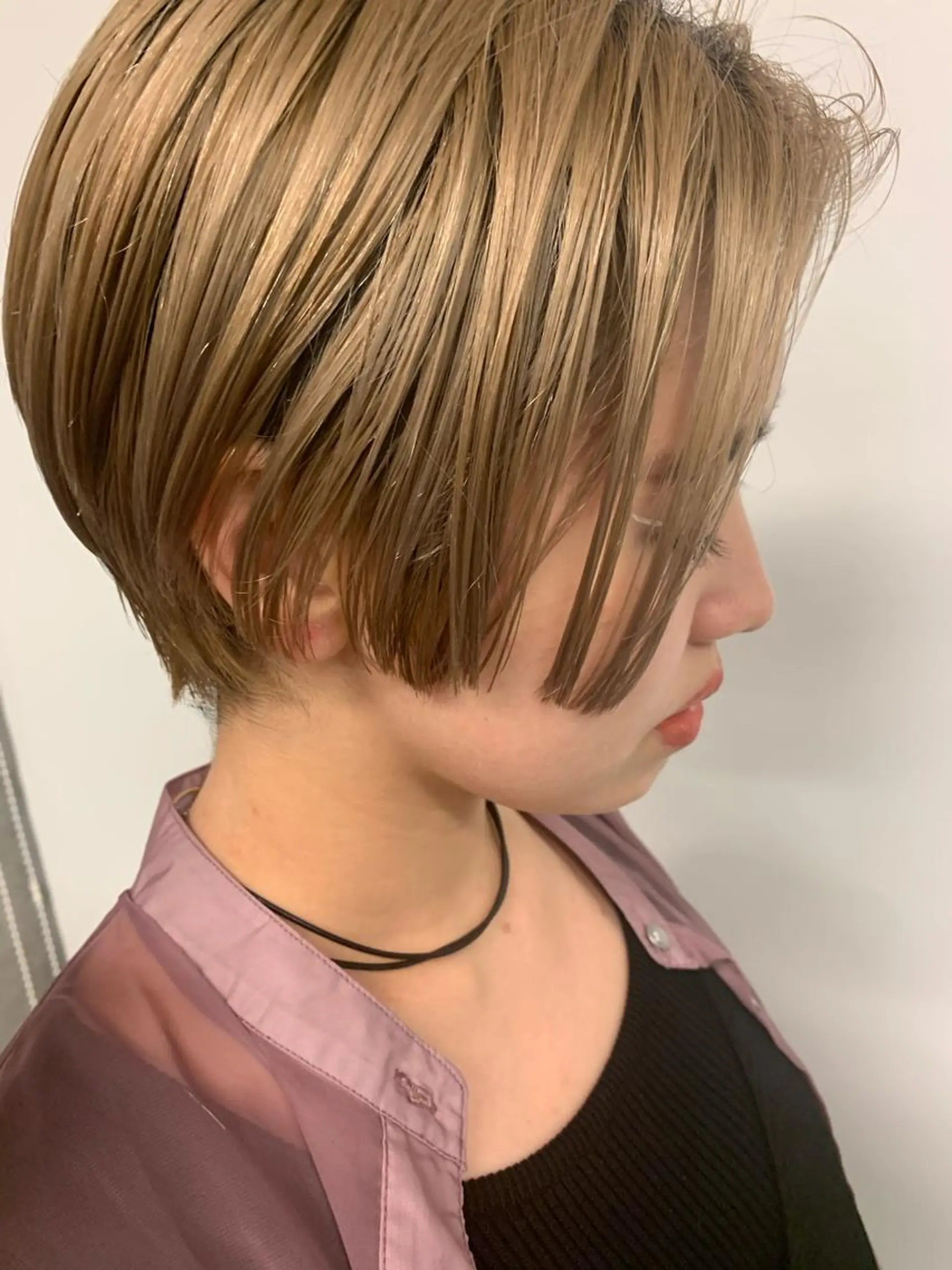 ショート ally hairsalon所属・Emi .のヘアスタイル