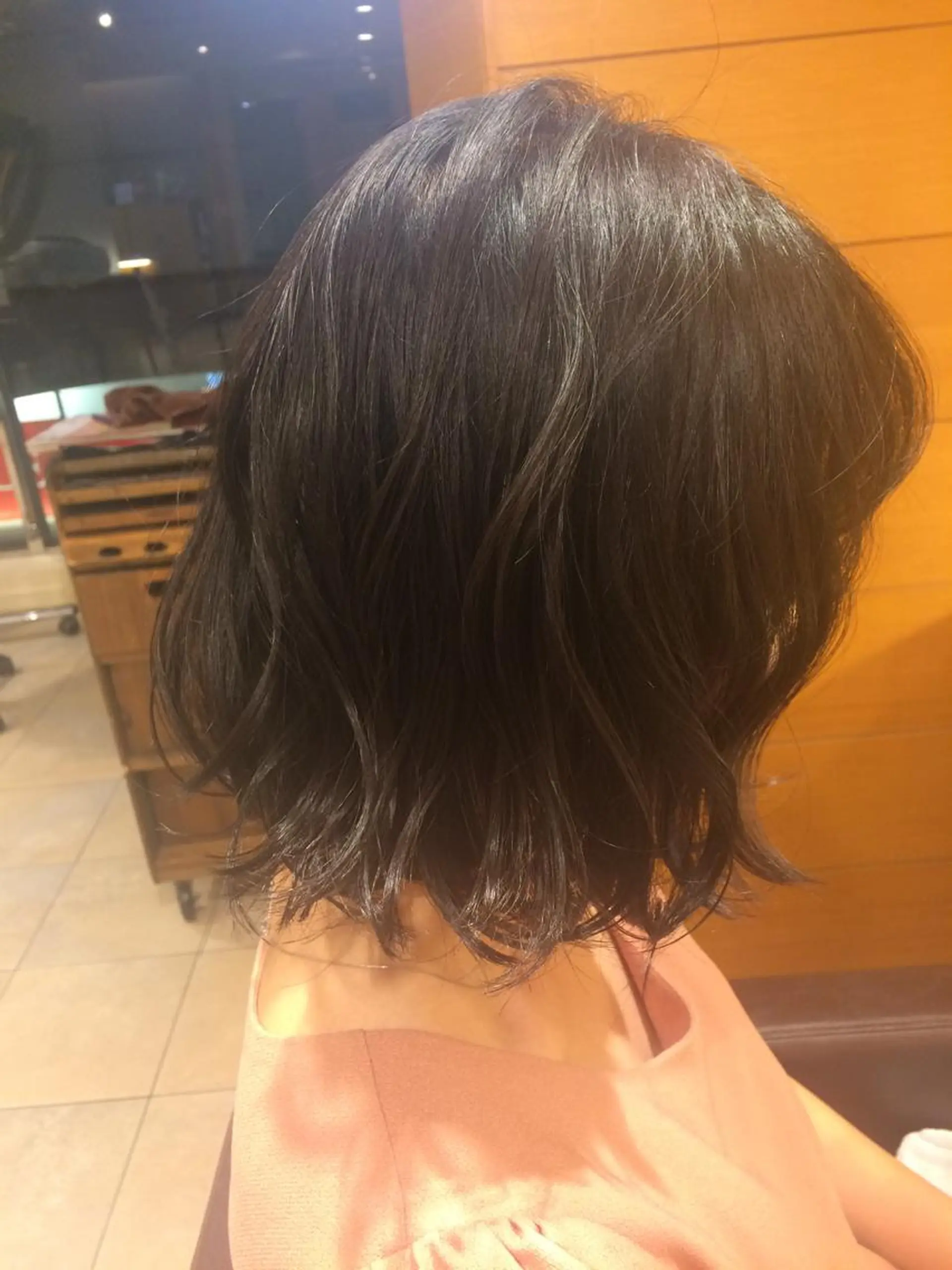 ショート カラー パーマ ヘアアレンジ ヘアカラー メンズパーマの巨匠 鈴木純のヘアスタイル