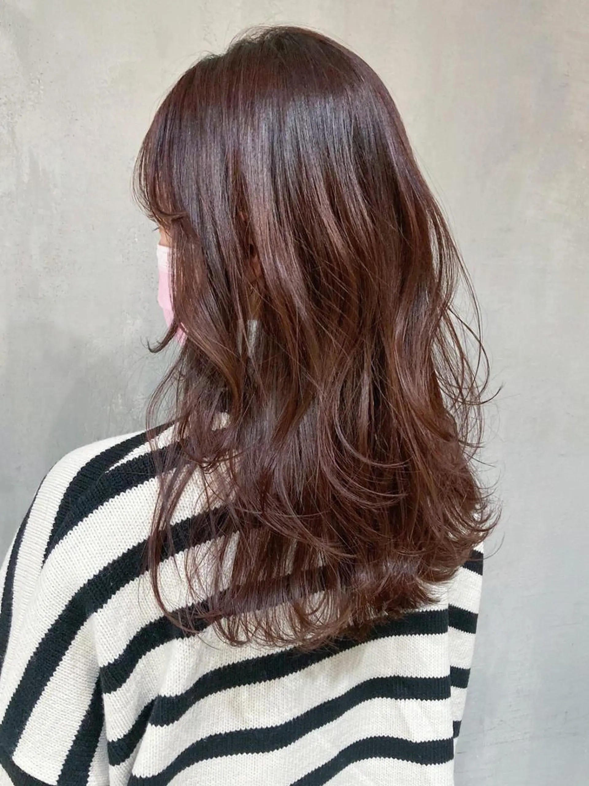 ミディアム カラー パーマ ヘアアレンジ ブラウンカラー ピンクカラー ピンクブラウン レイヤーカット カット ヘアカラー トリートメント ITbyALBUM 八王子店のヘアスタイル