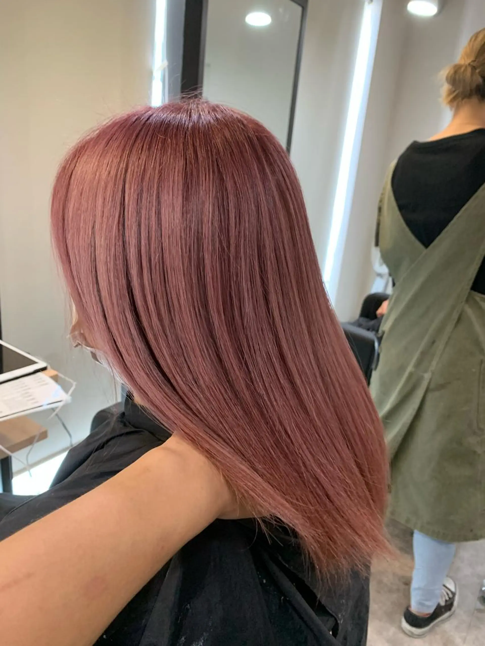 ミディアム カラー ピンクカラー alpha. カラーエクステ下妻のヘアスタイル