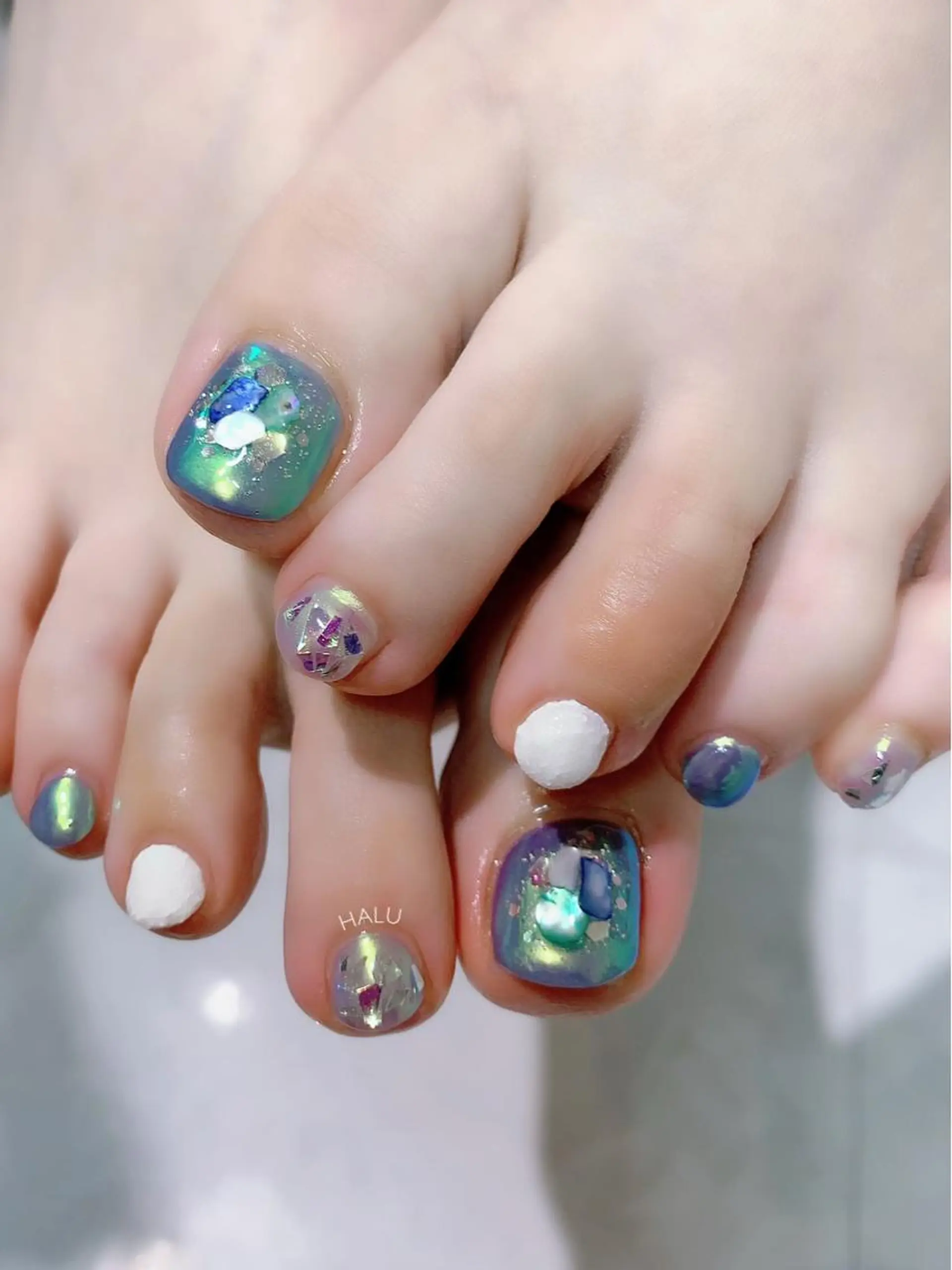 ネイル ブルー ミラーネイル HALU ハルのネイルデザイン