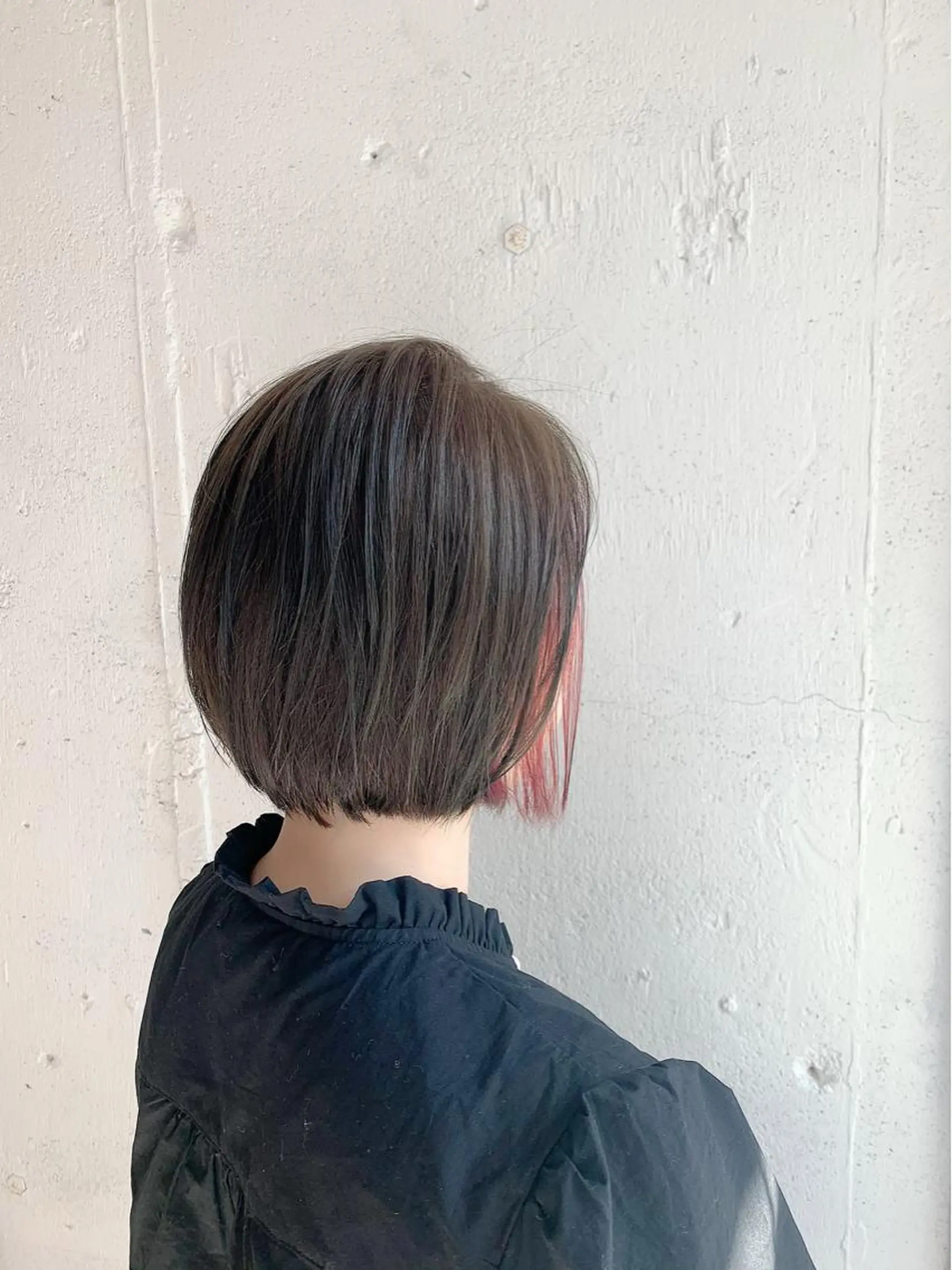 ショート カラー グレージュ オリーブグレージュ オリーブグレー ピンクカラー ヘアカラー トリートメント 💛丁寧さNo.🥇 🧸片山智裕💛のヘアスタイル