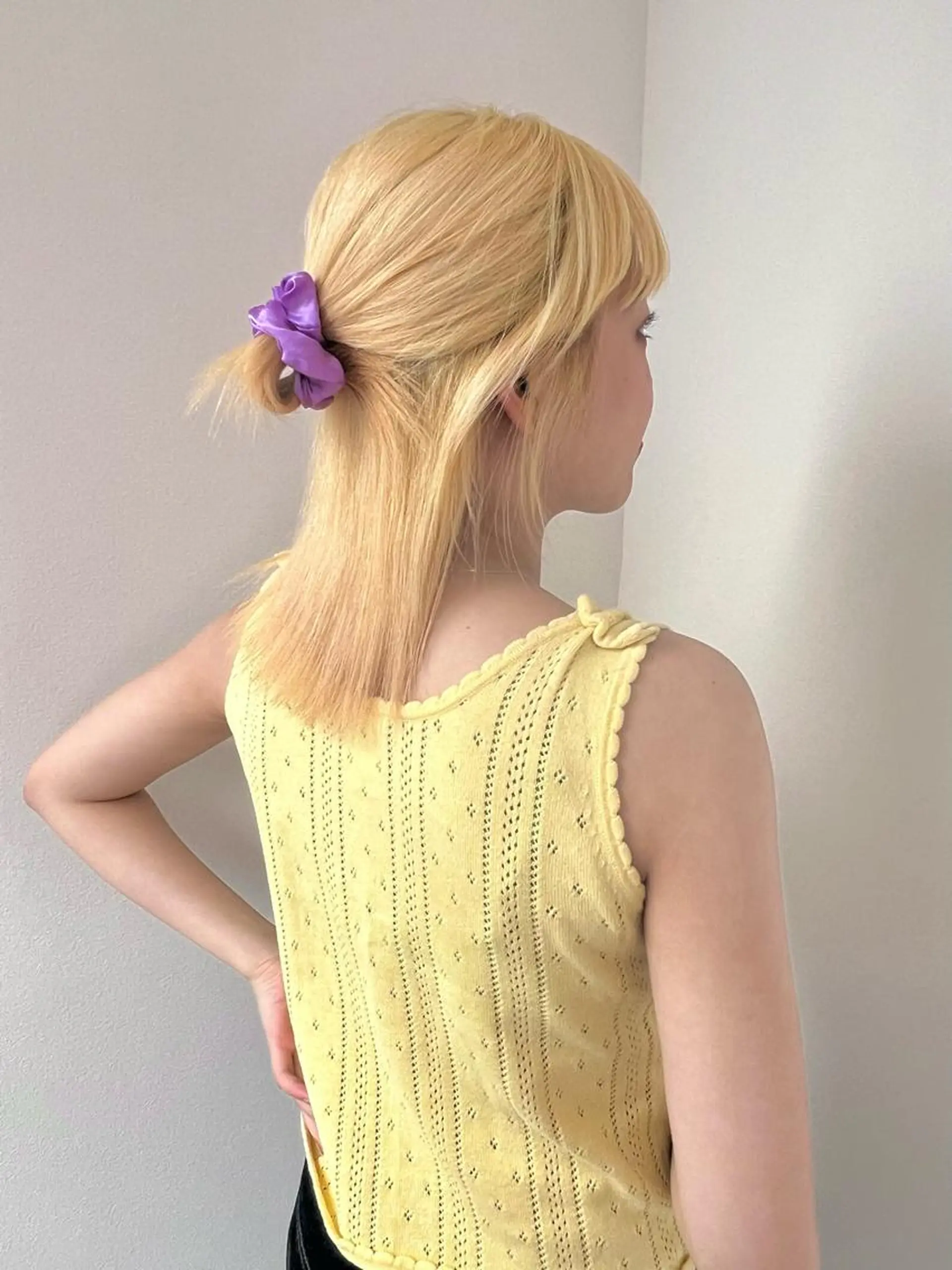 セミロング ハイトーン♡ブリーチ ♡エクステ♡nanaのヘアスタイル