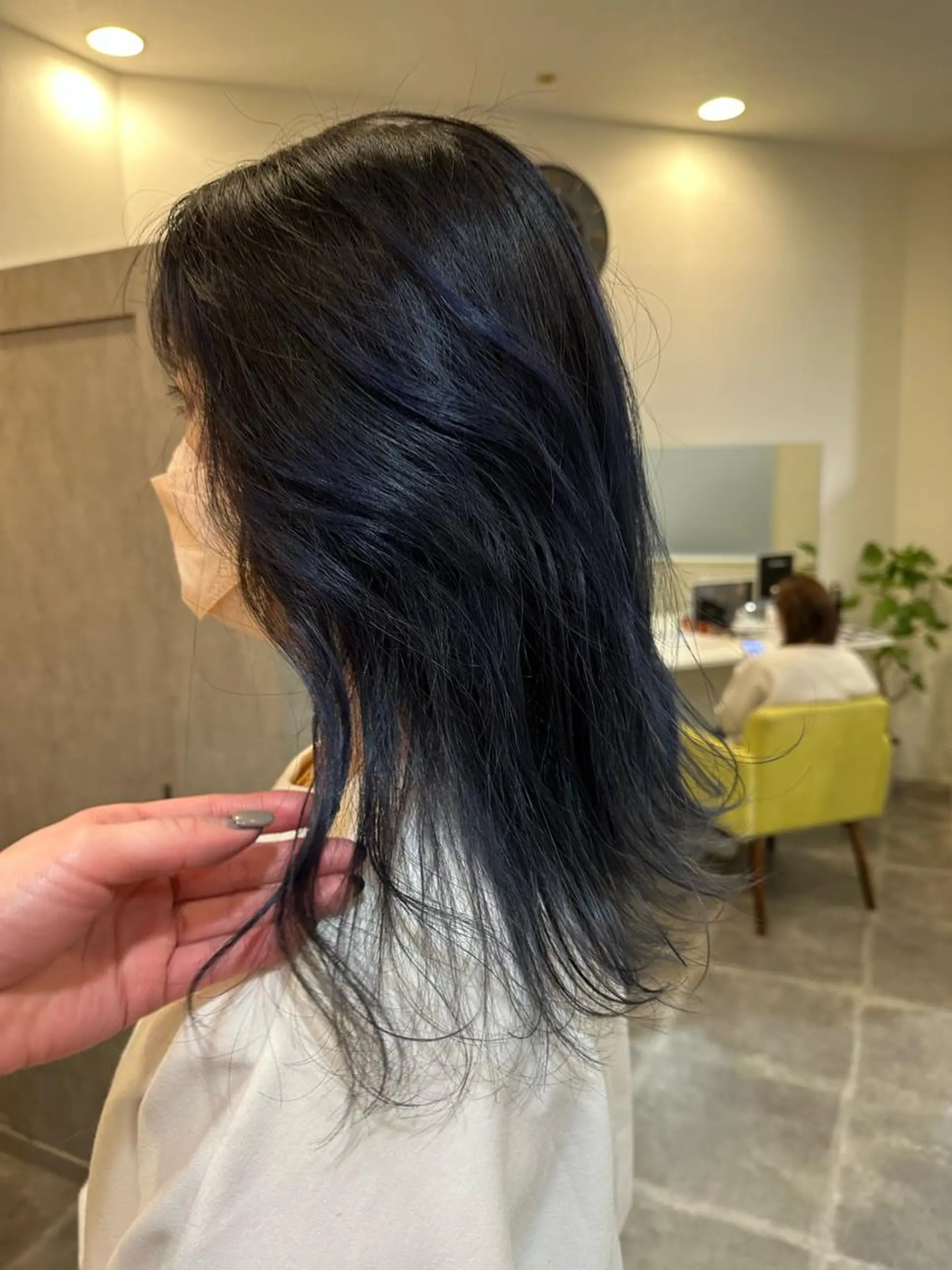 セミロング アッシュ ノンダメージ 🥑mikubanのヘアスタイル