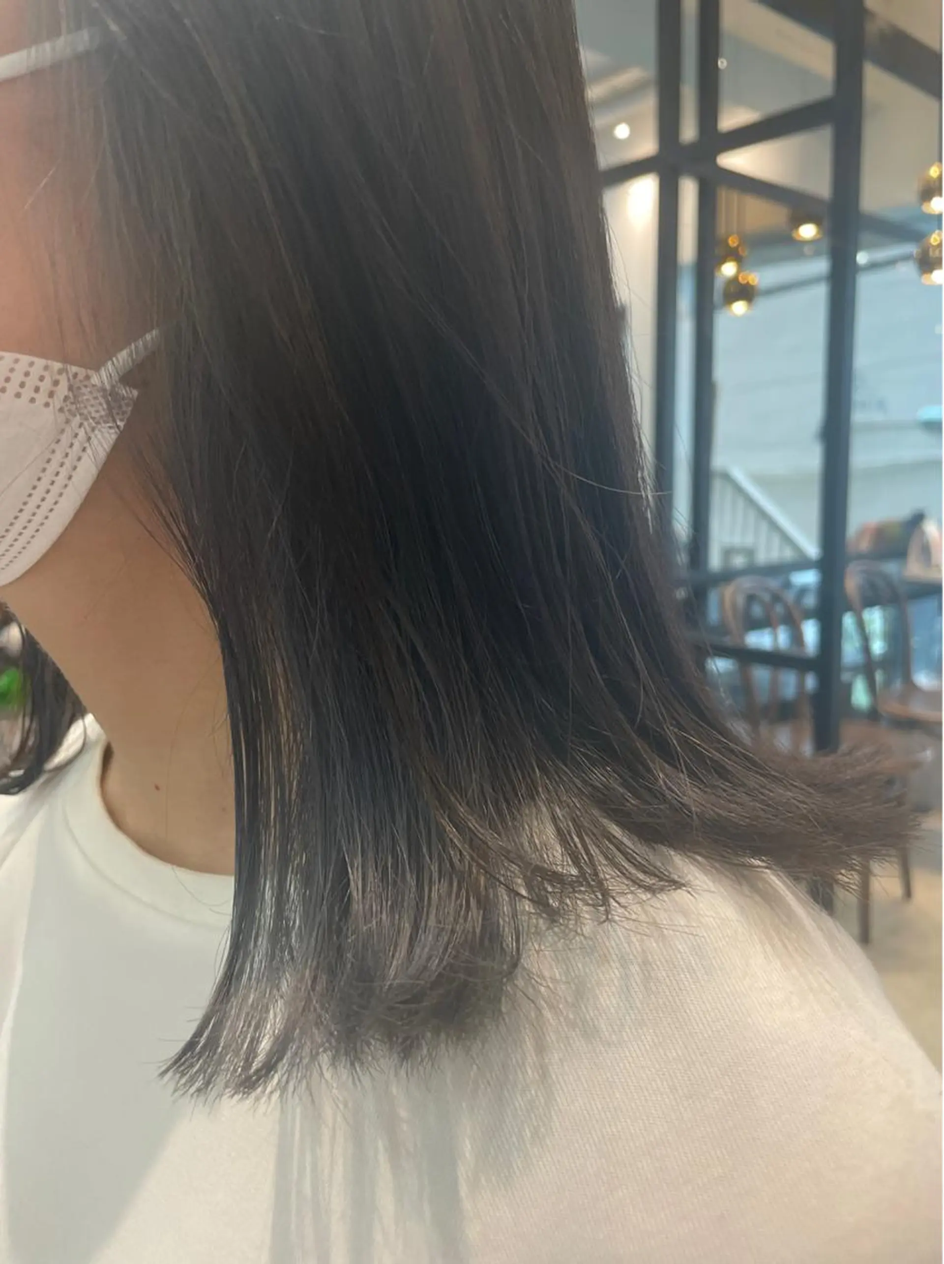 ミディアム カラー ブルーカラー 外ハネヘア ブリーチなし透明感 タケザワミキのヘアスタイル