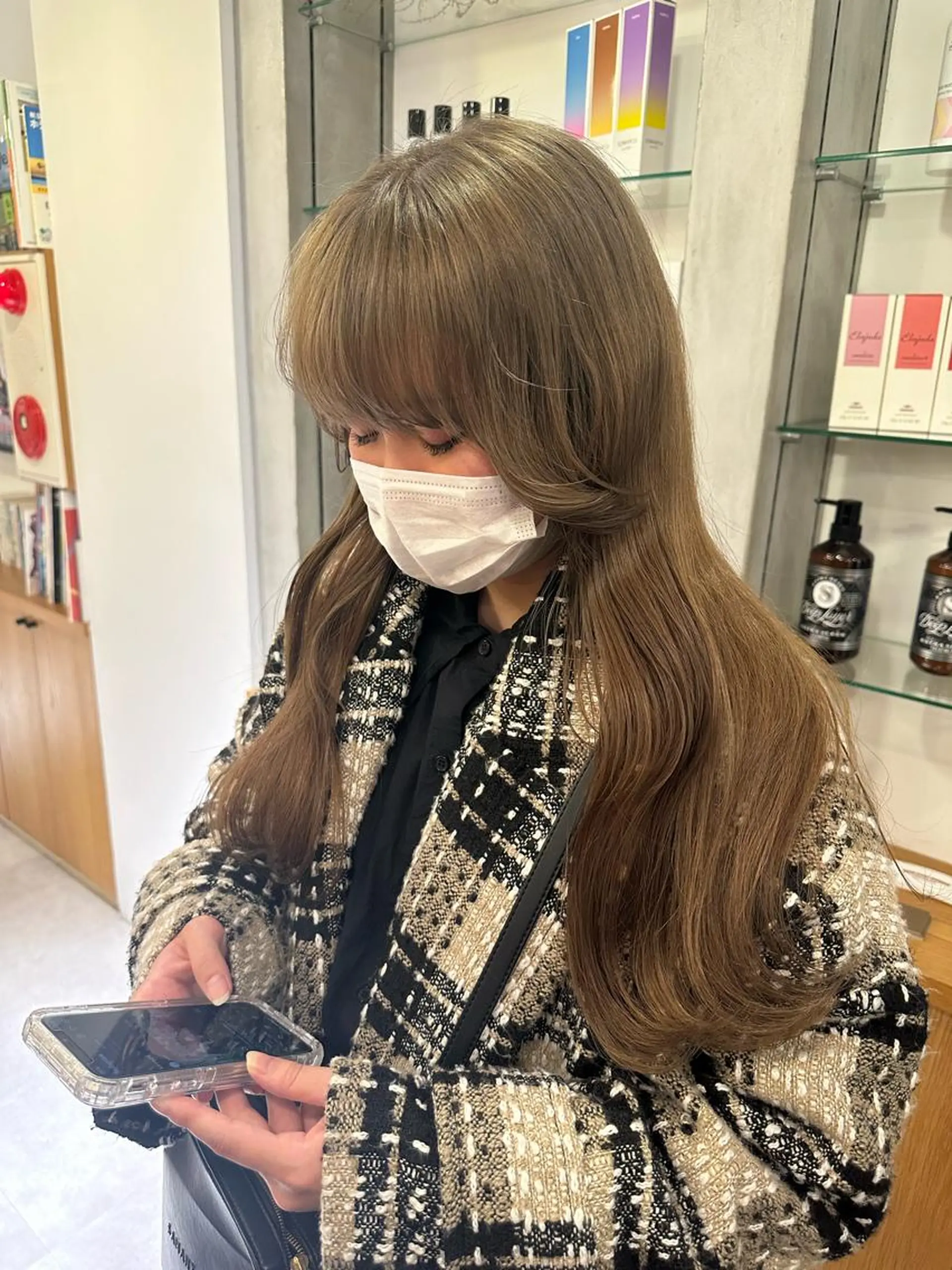 カラー カット ヘアカラー トリートメント リンダ所属・ボブ/ブリーチ /顔周り/すずきのヘアスタイル