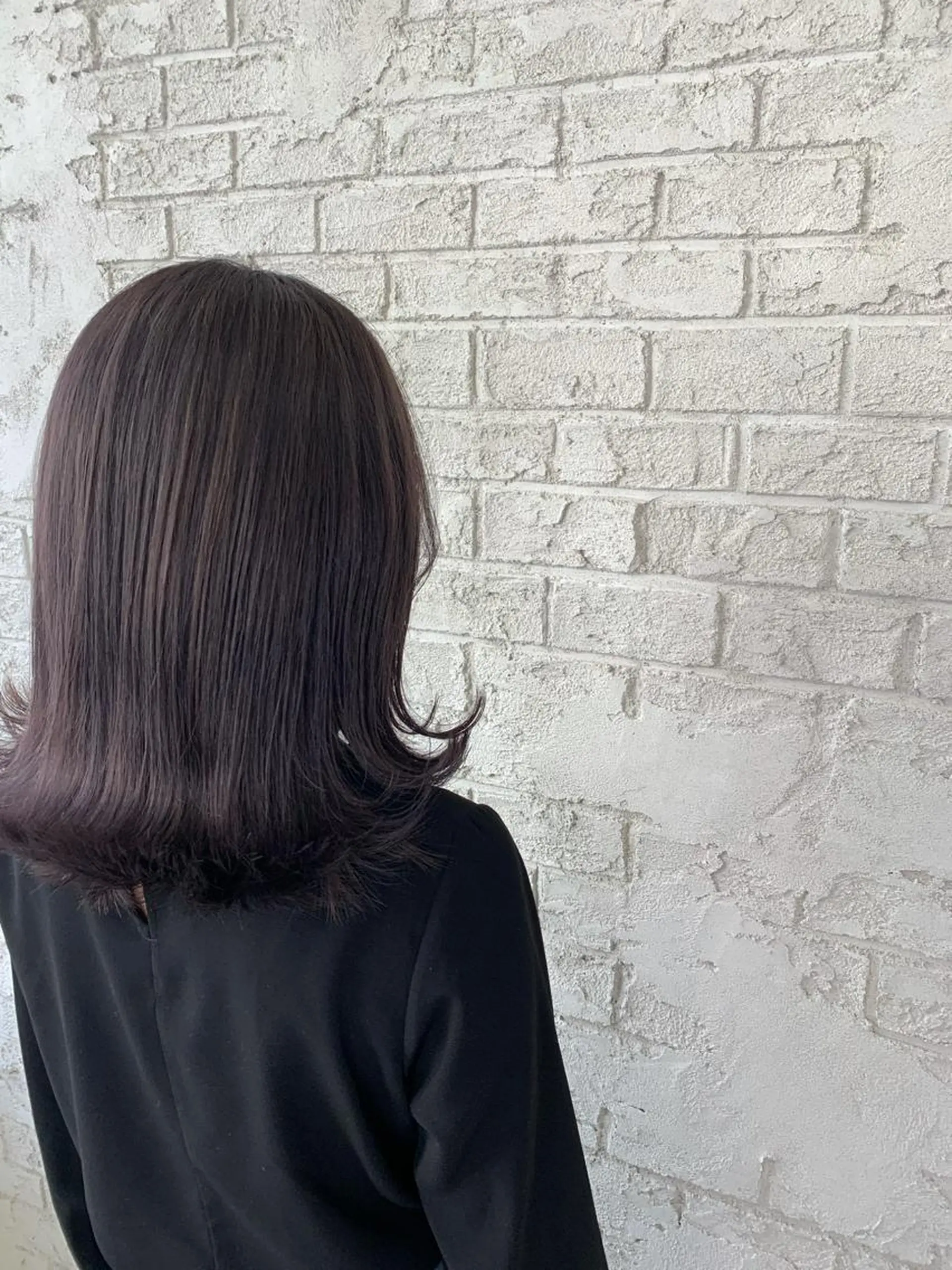 ミディアム カラー ベージュカラー ブリーチ ケアブリーチ グレージュ ラベンダーカラー カット ブリーチ特化 ハイトーンRYOYAのヘアスタイル