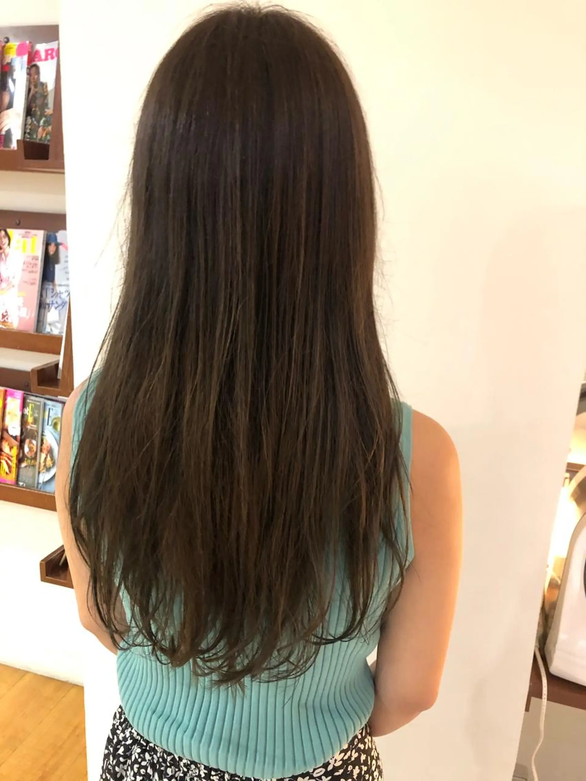 ロング カラー アッシュ ベージュカラー 【質感調整】 🫧【艶髪】石井佑弥のヘアスタイル