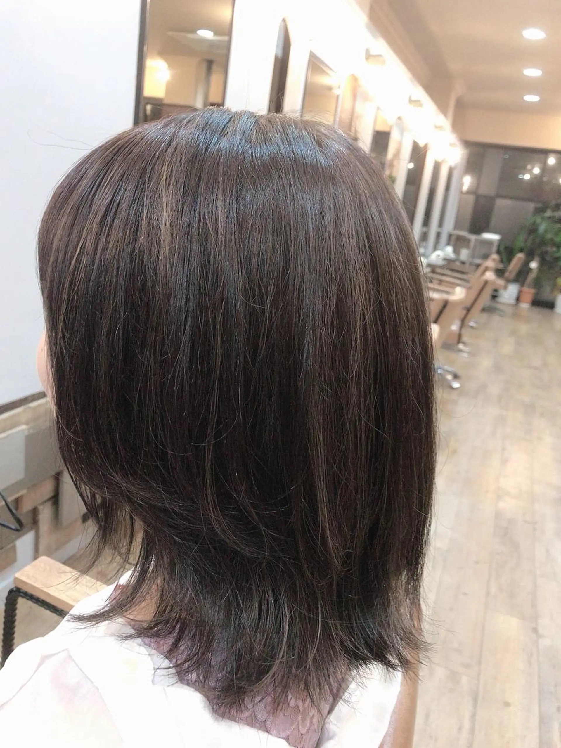 ミディアム ハイライト ヘアカラー トリートメント 特殊カラー特化 ✂️SHIAN フジのヘアスタイル