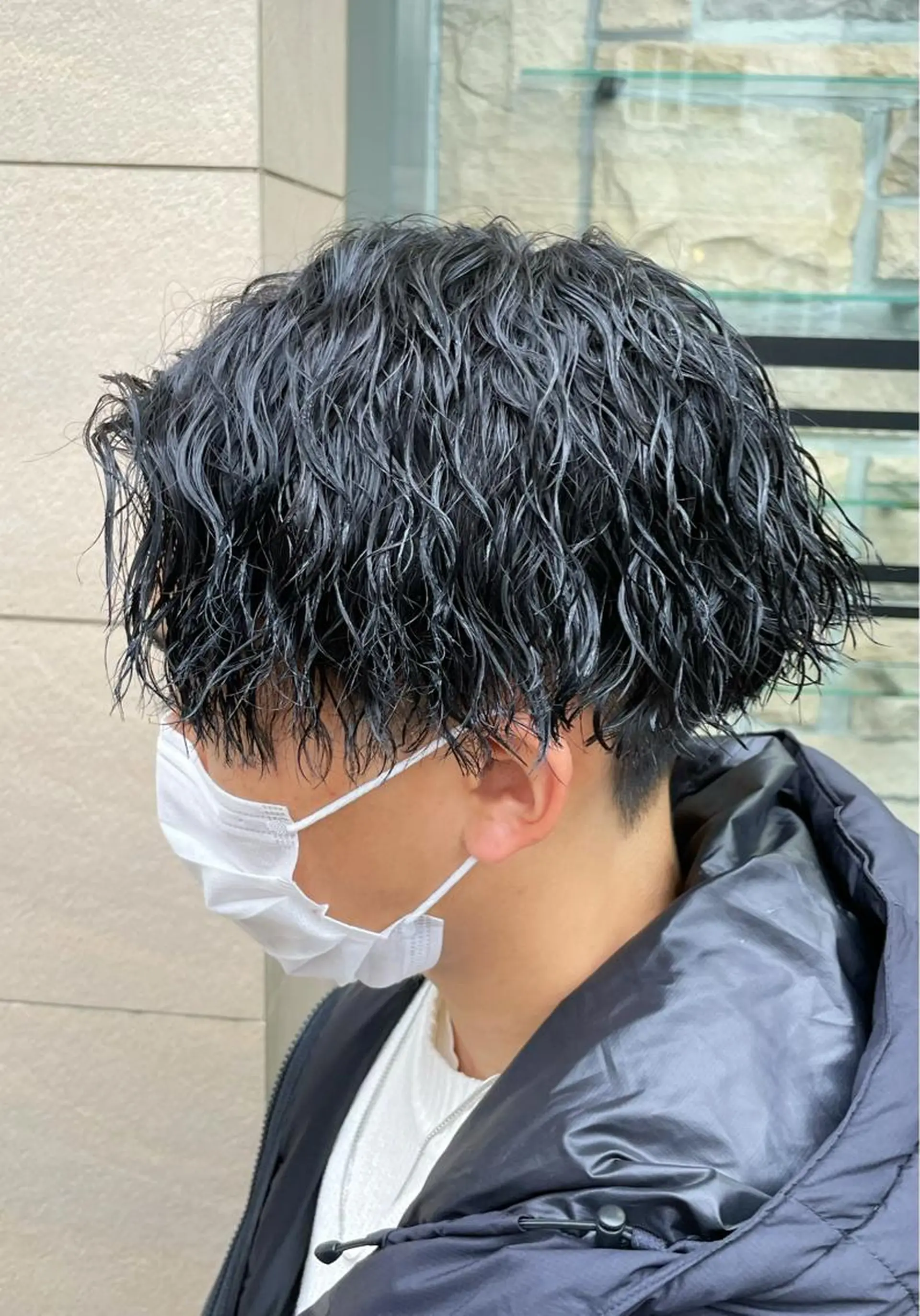 パーマ メンズ ウルフ/センタ- パート【ナナミ】のヘアスタイル