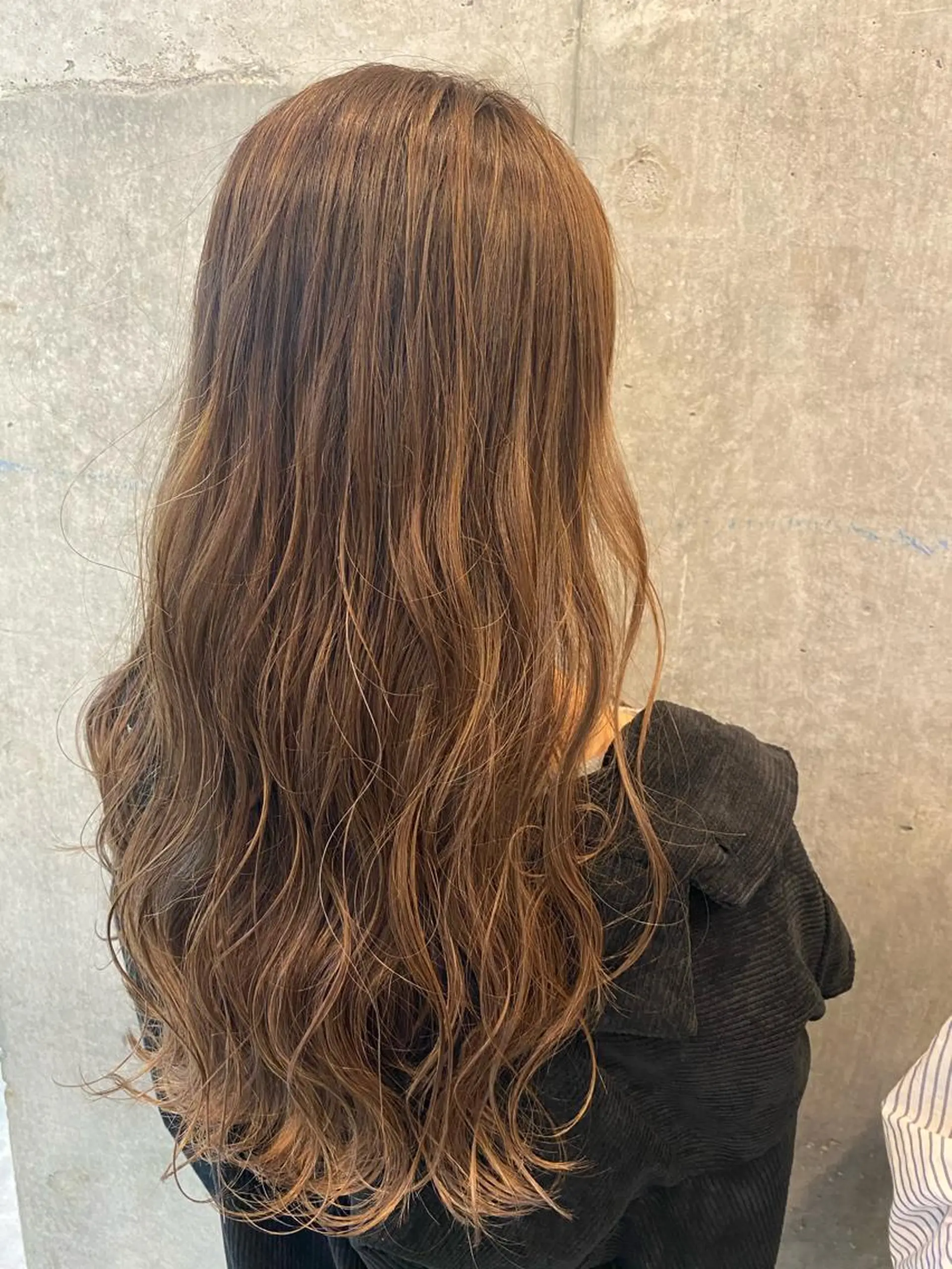 ロング カラー mina .のヘアスタイル