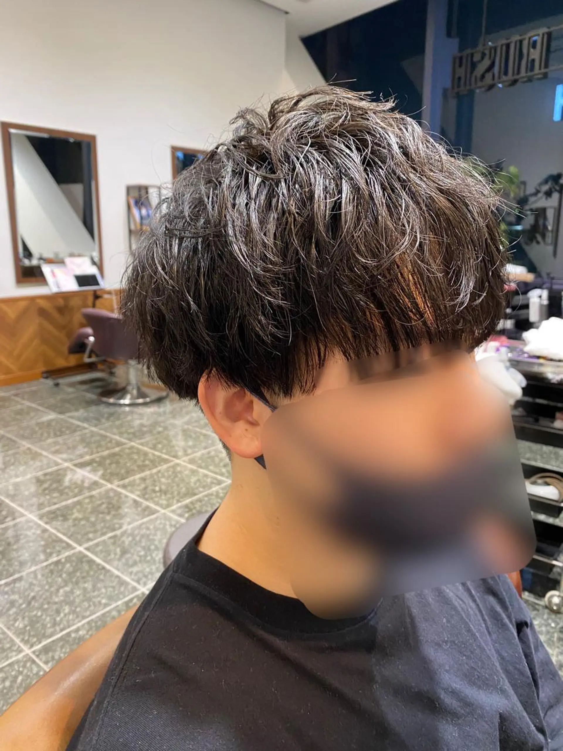 ショート パーマ メンズ メンズパーマ ツイストスパイラルパーマ スパイラルパーマ カット パーマ ラテ渋谷所属・【副店長/縮毛矯正】 小野沢駿弥のヘアスタイル