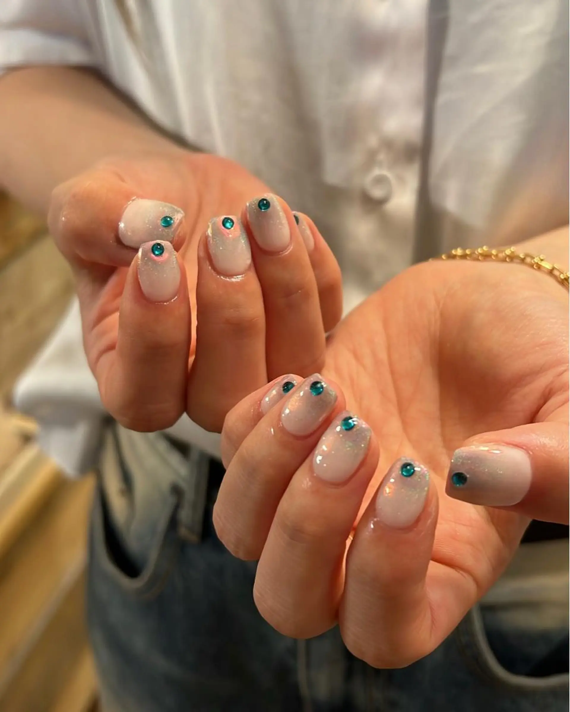 ネイル ハンドネイル フットネイル ハンドケア Nes.Nail所属・Miyagi Asamiのネイルデザイン