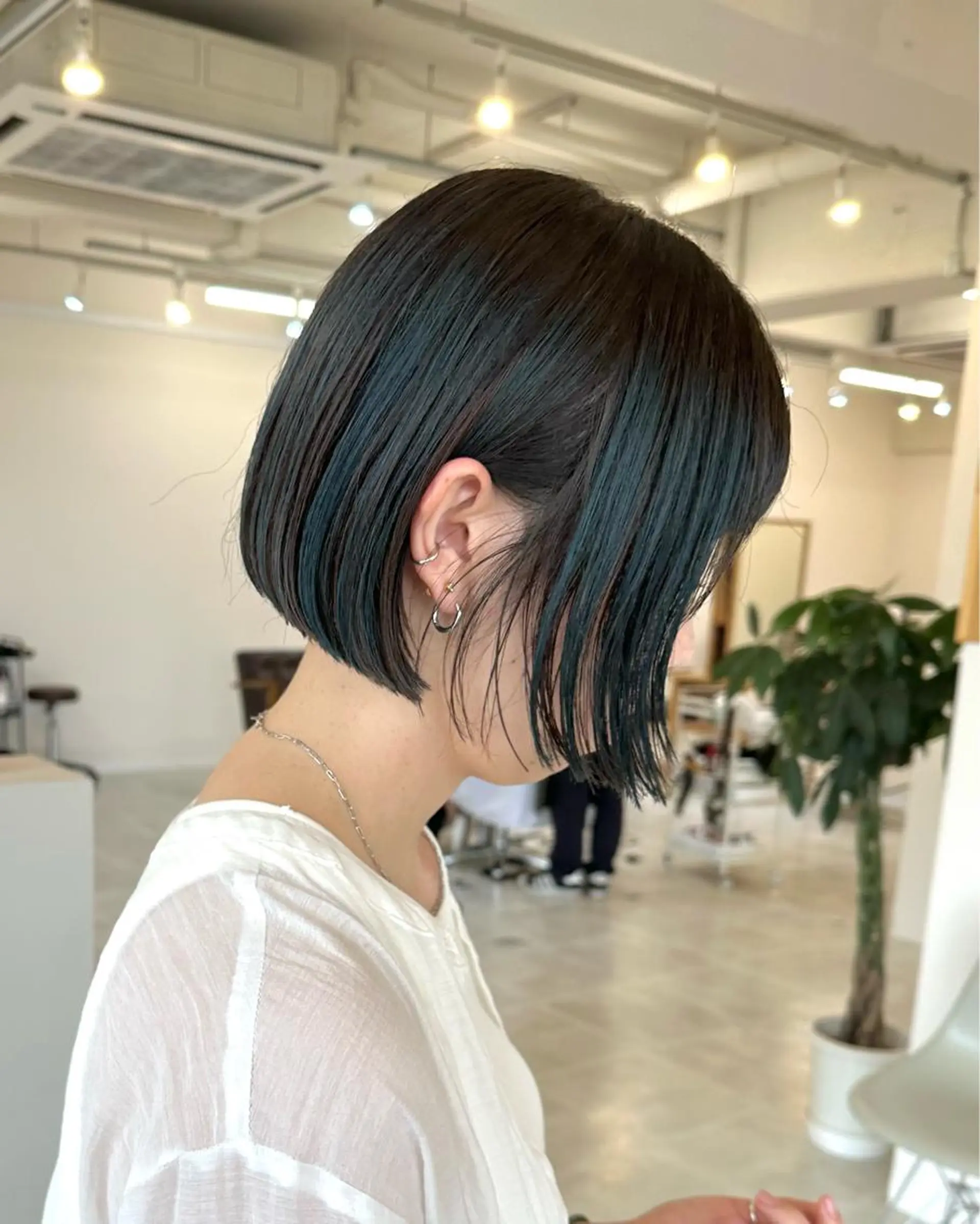 ショート カラー カット ヘアカラー トリートメント 吉田 浩太郎のヘアスタイル