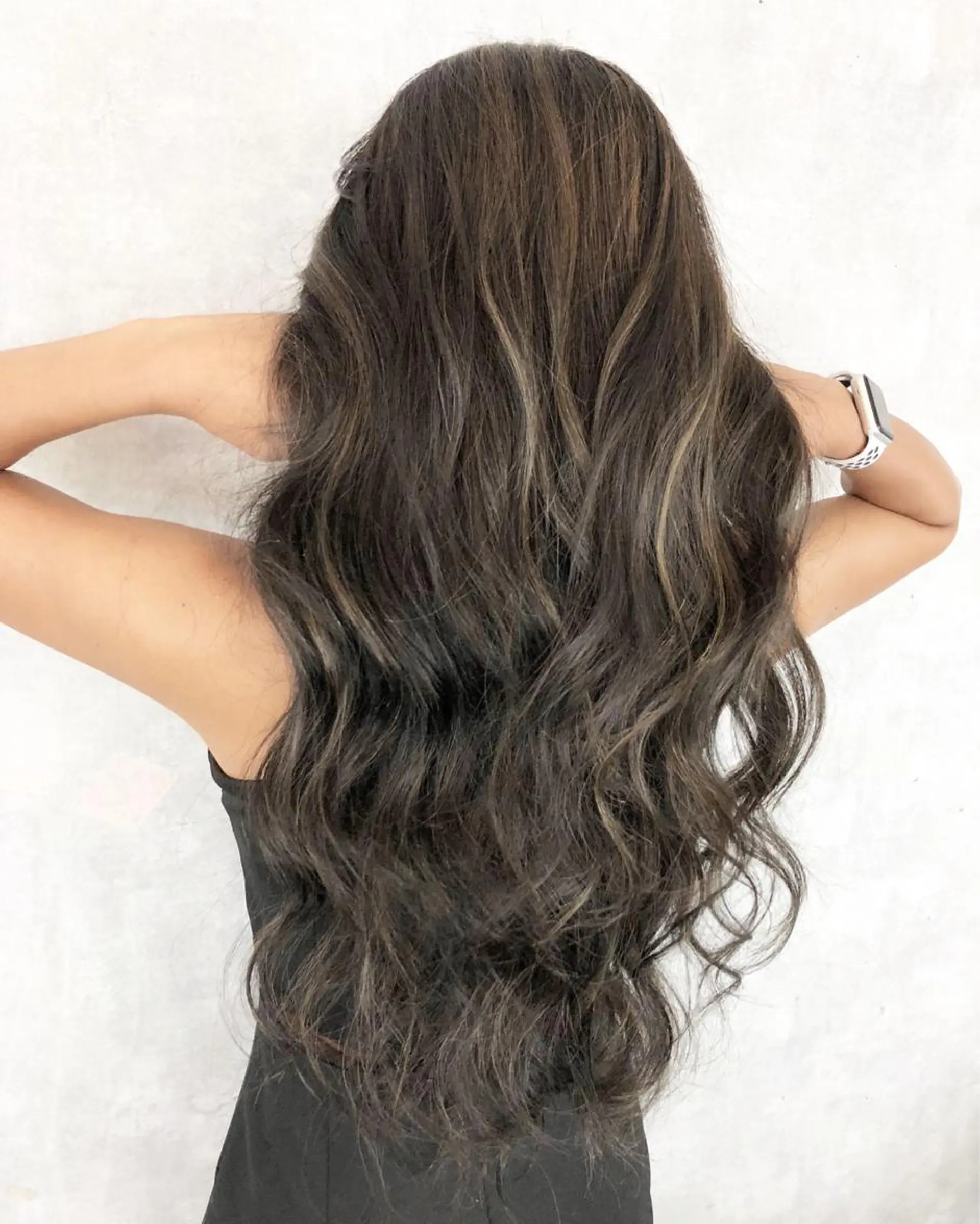 カラー ハイライトカラー レイヤーカット BLend 渋谷のヘアスタイル