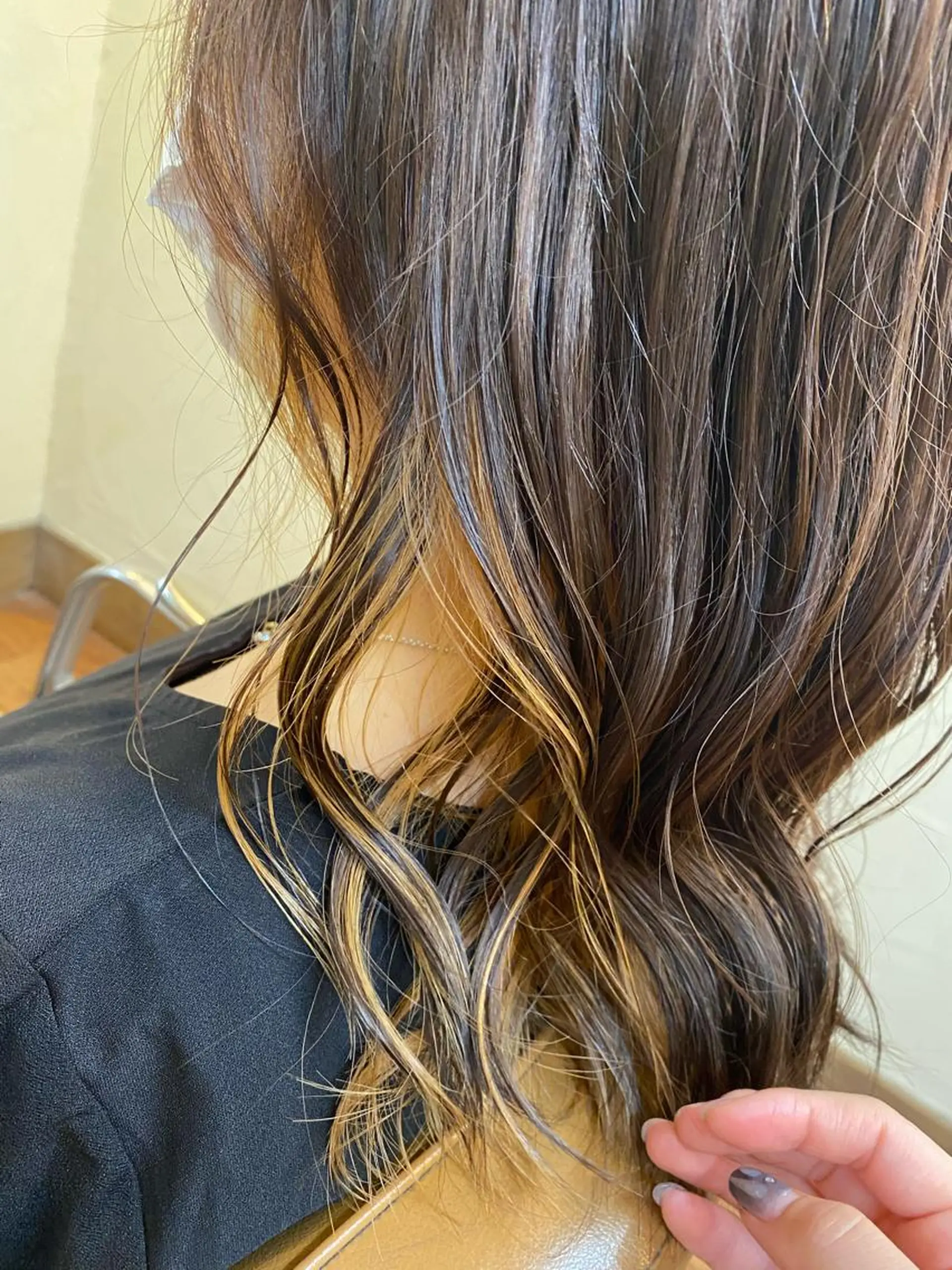 セミロング 服部 和香のヘアスタイル