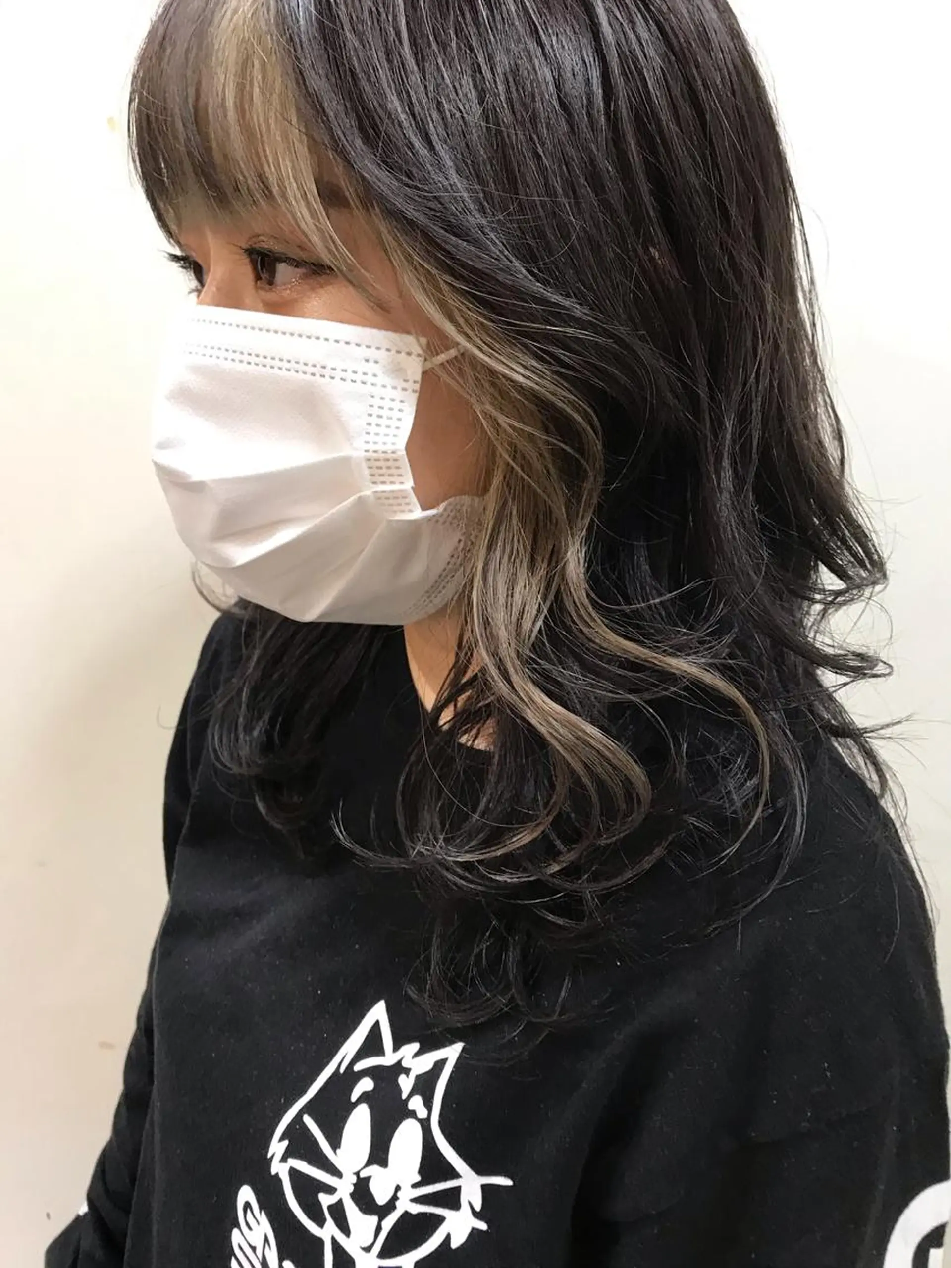 セミロング カラー サカグチユキナ 【tocca】のヘアスタイル