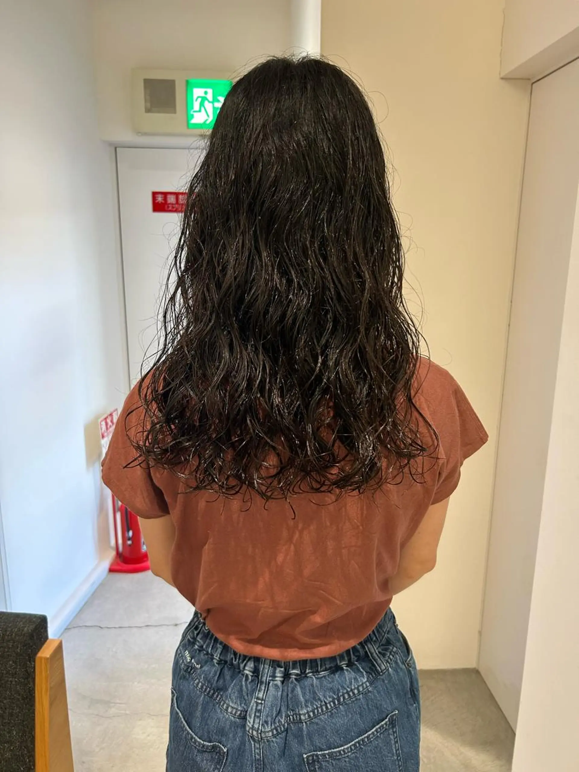 セミロング カラー セミロングパーマ 、 、のヘアスタイル