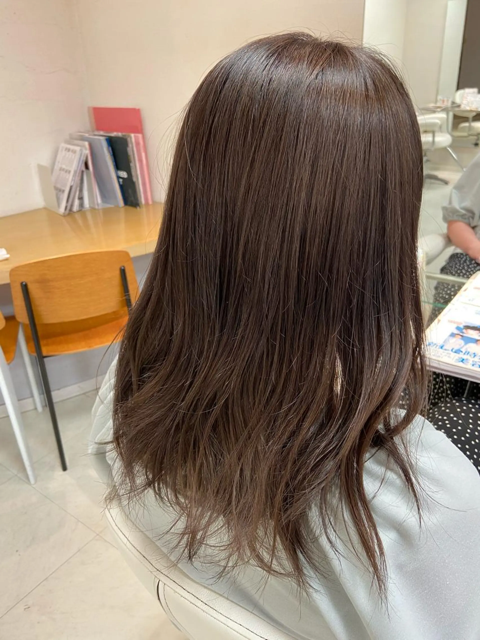 セミロング カット ヘアカラー トリートメント 菊地 美憂のヘアスタイル