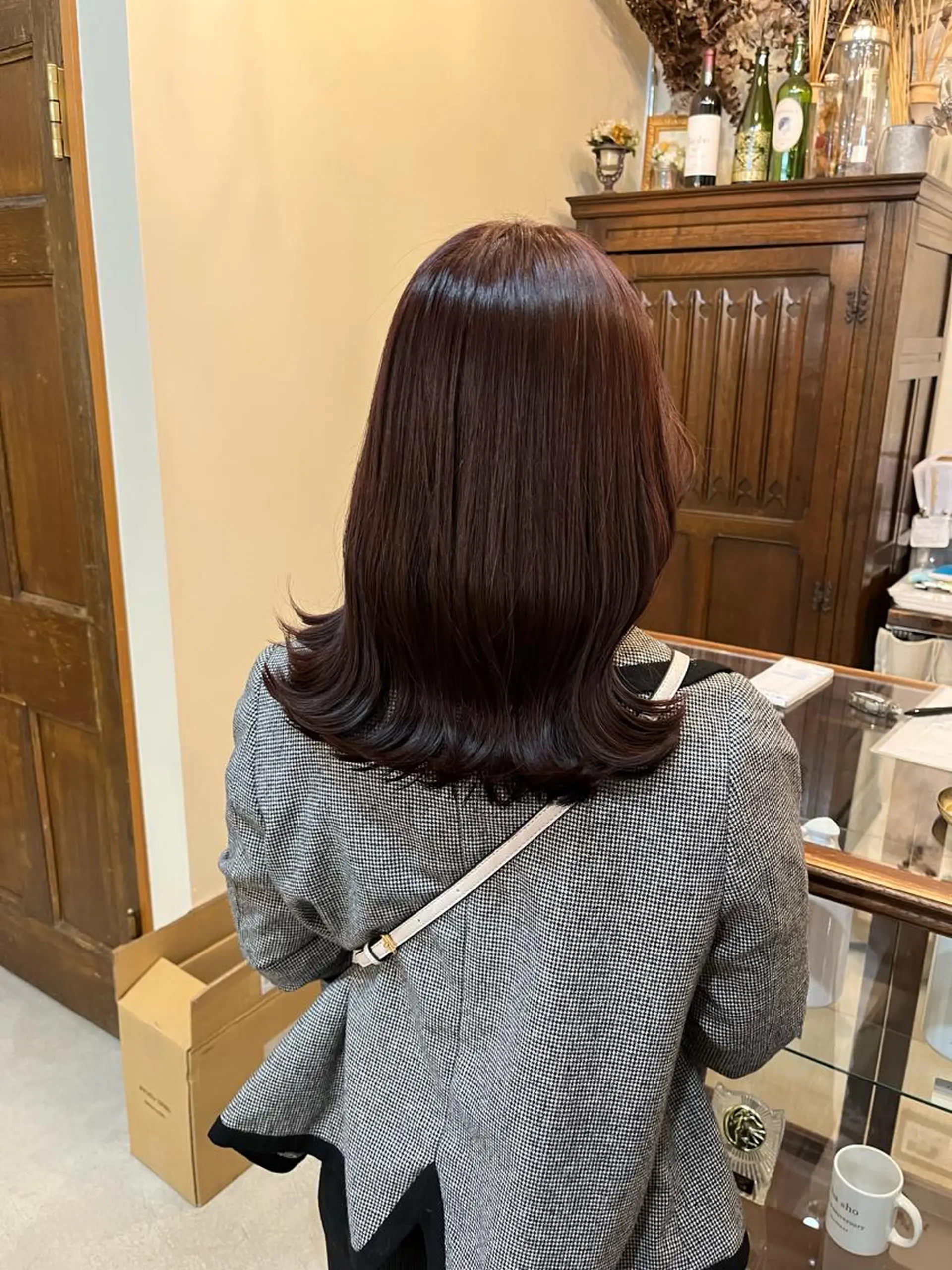 ミディアム 神谷 夏帆のヘアスタイル