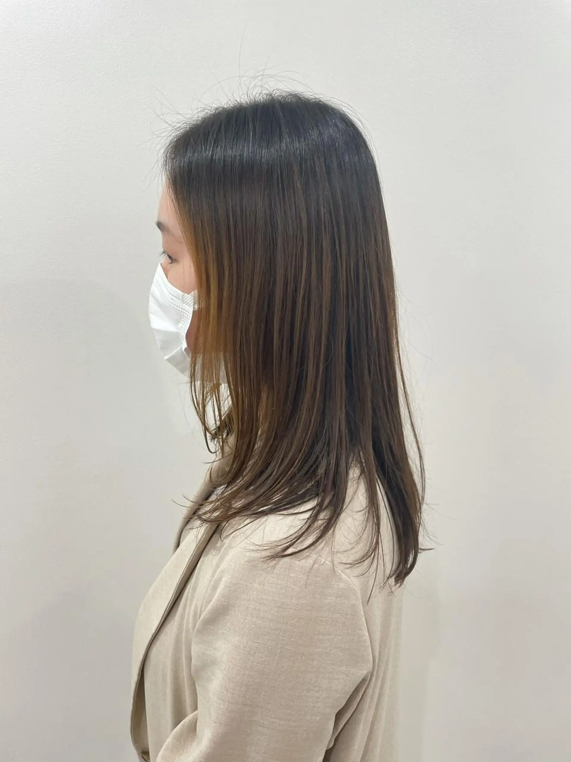 セミロング akane .のヘアスタイル