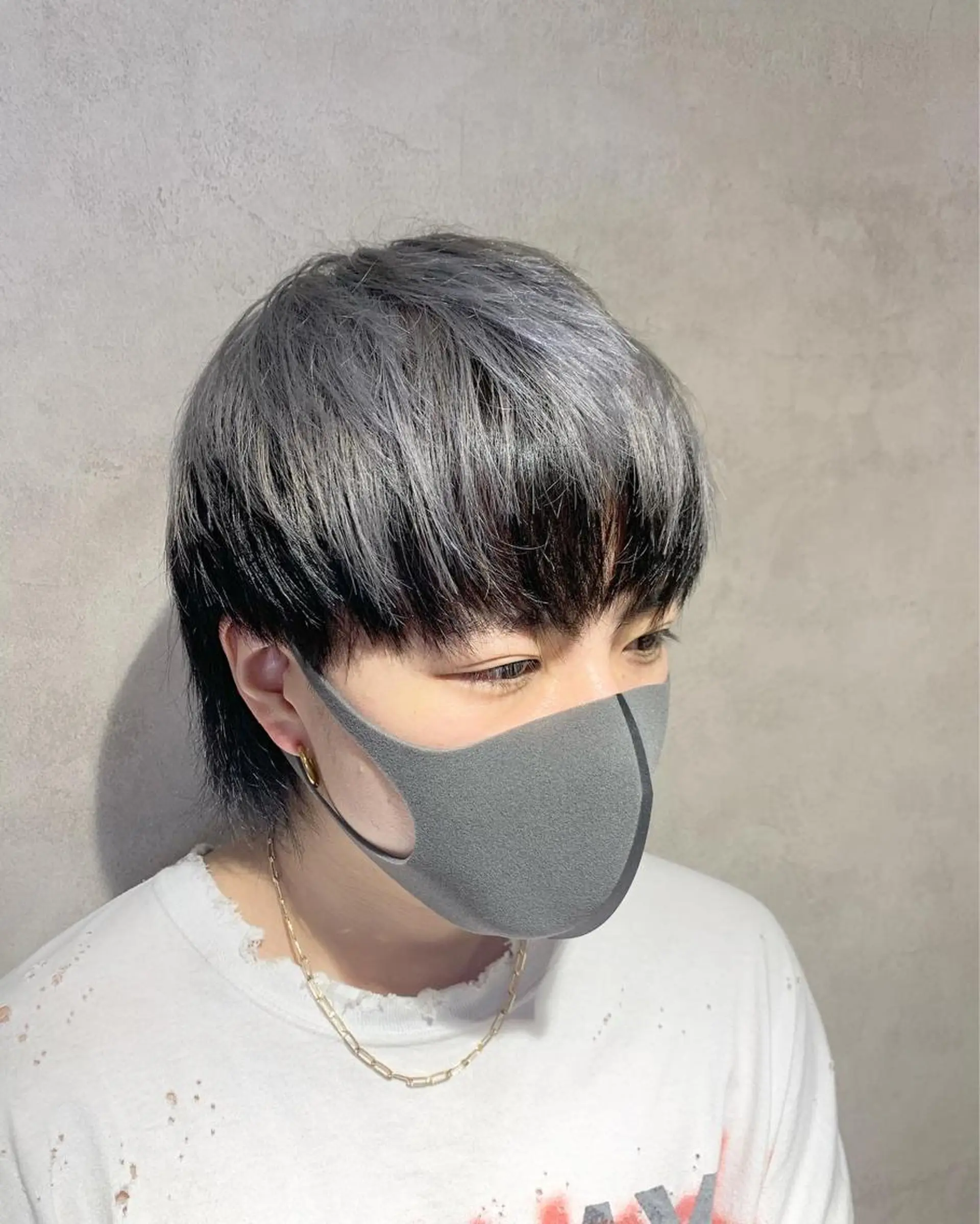 ショート カラー メンズ マッシュウルフ マッシュ メンズウルフカット ウルフカット Selene hair 難波店のヘアスタイル