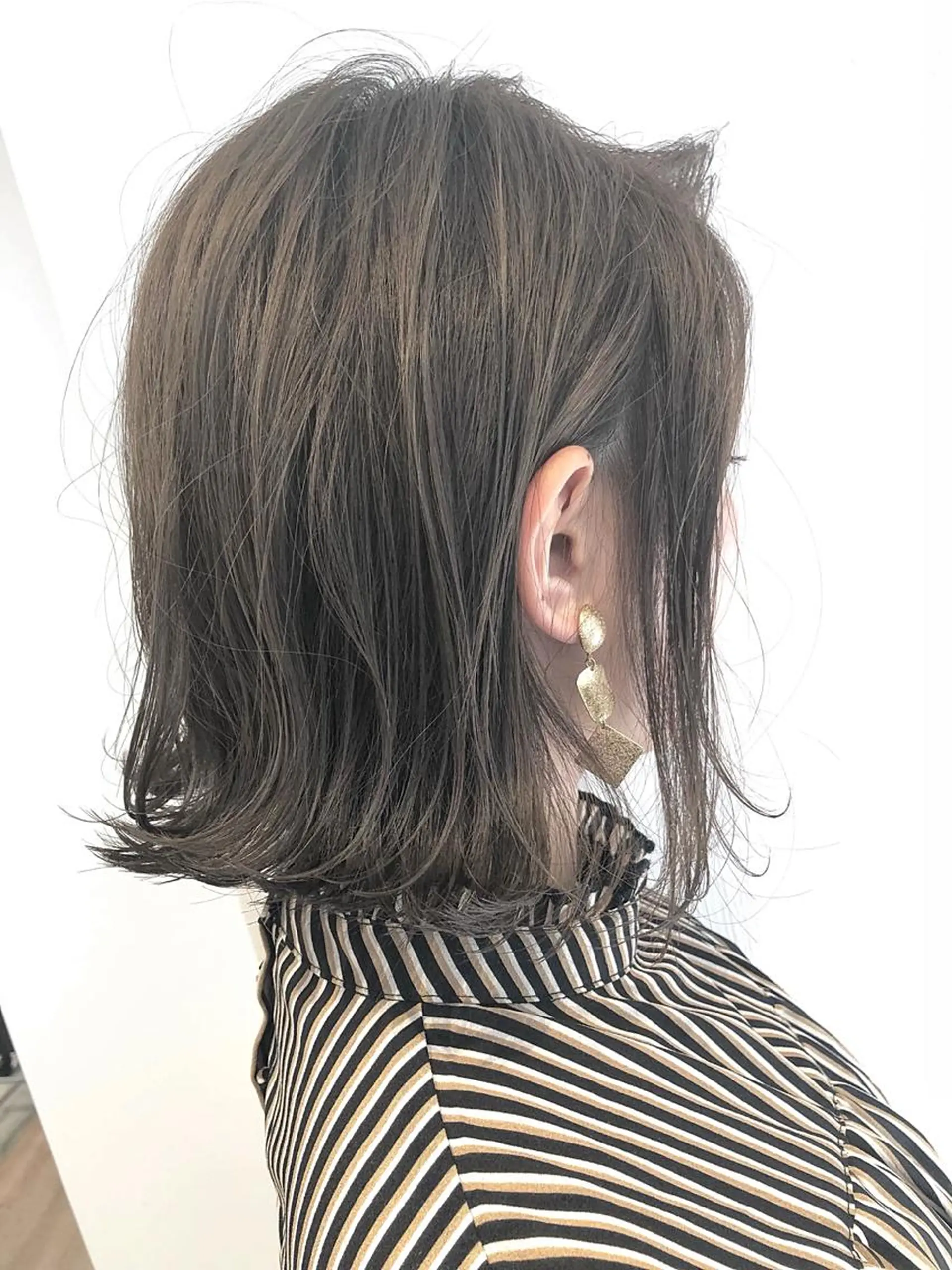 ミディアム カラー 🌟イメチェン美容師 🌟清水 大輝のヘアスタイル