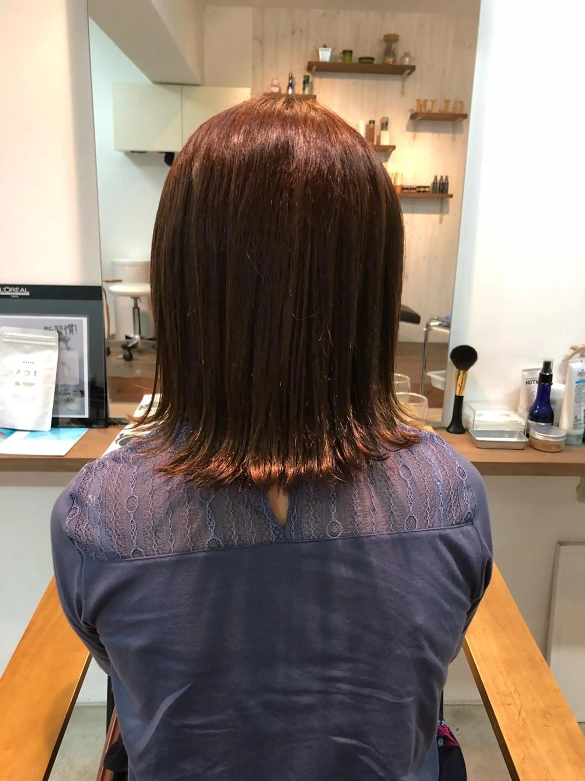 ミディアム パーマ 外ハネヘア ストレートパーマ カット 縮毛矯正 村田 幸穂のヘアスタイル