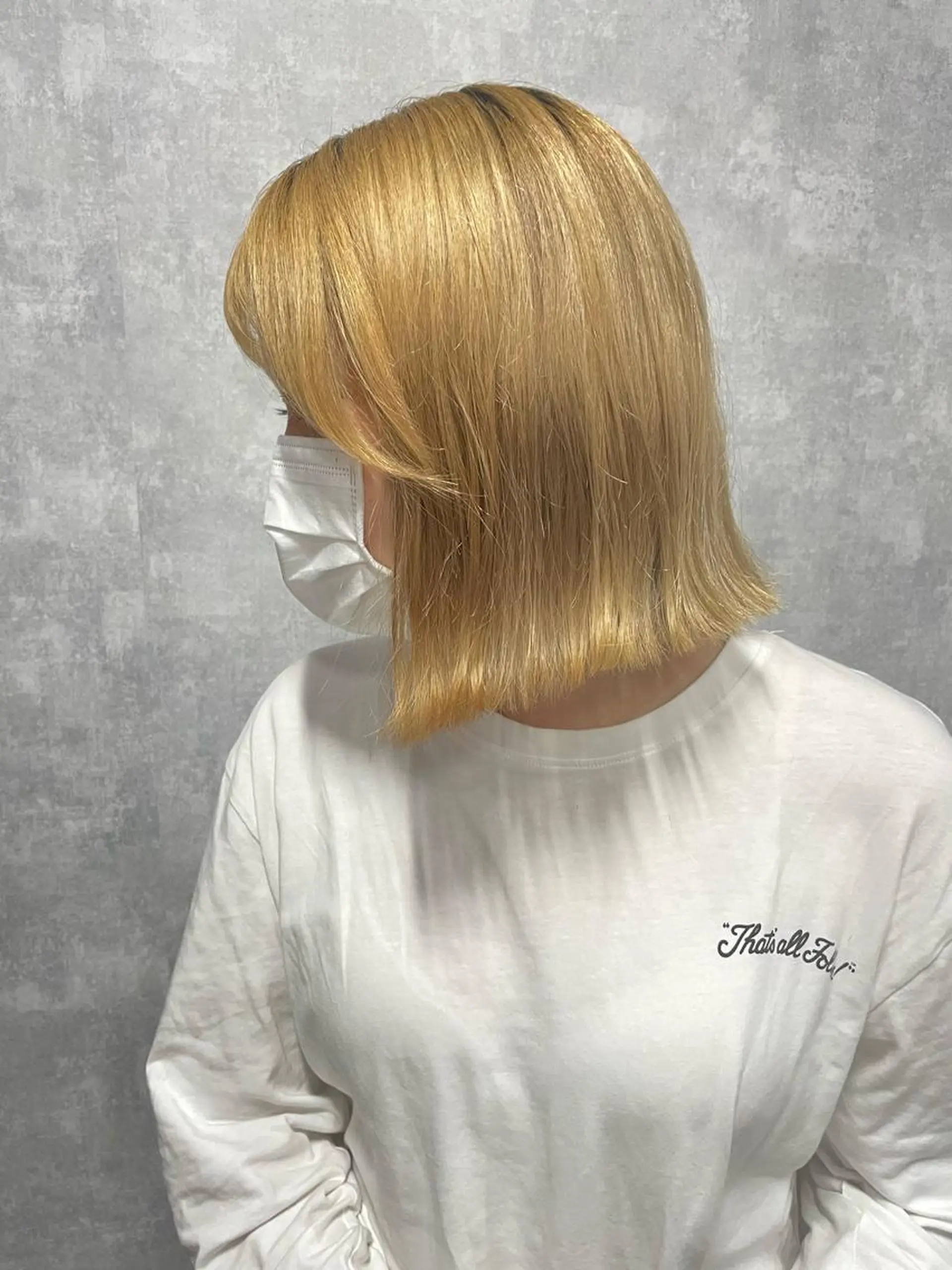 ショート 切りっぱなしボブ ショートボブ ハンサムショート 丸みショート アッシュ カット ヘアカラー トリートメント C’LD hair  produce /シールドヘア所属・モテ髪/ボブ/ショー ト/アダチフウトのヘアスタイル