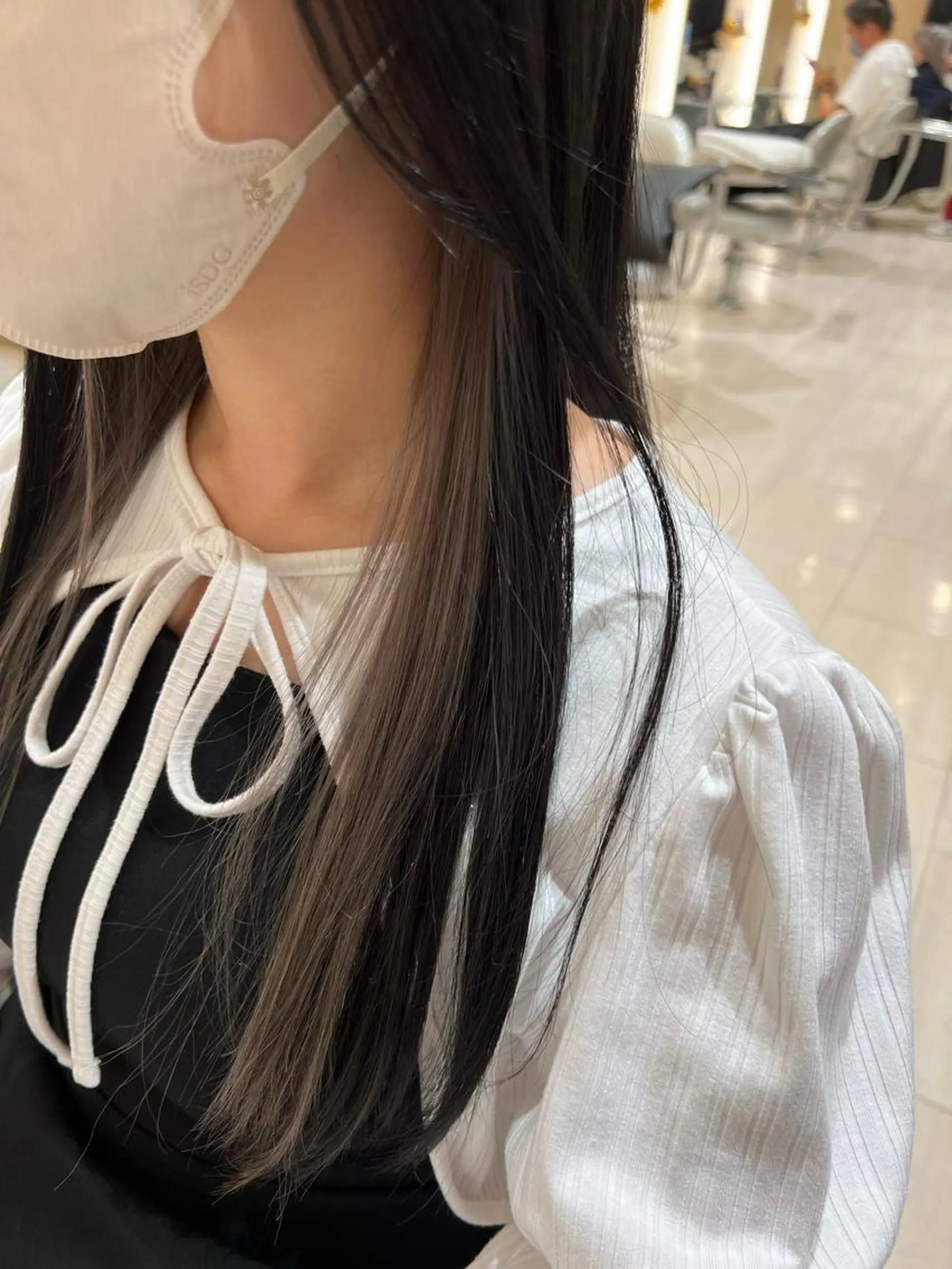 カラー ブリーチ 久永 菫のヘアスタイル