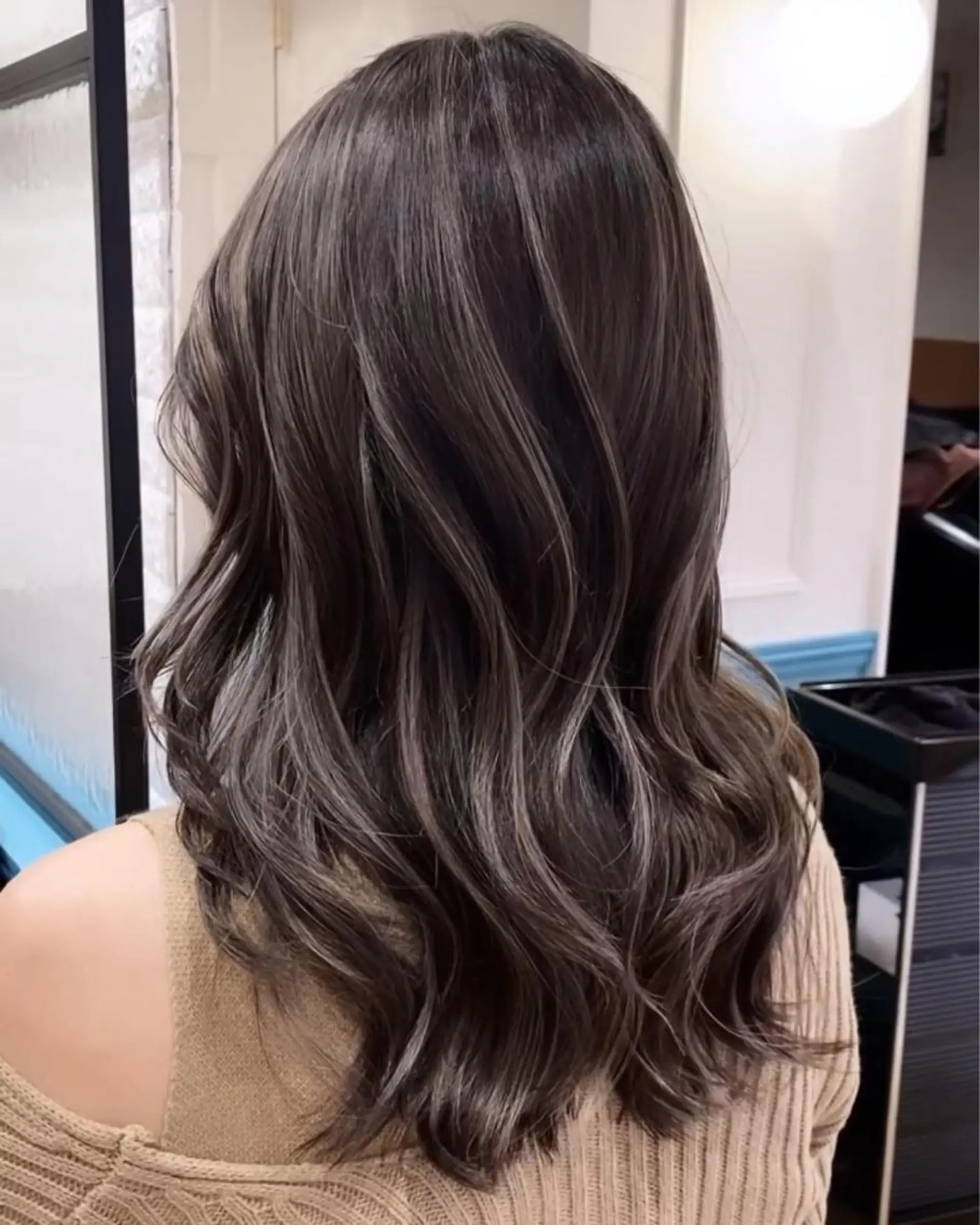 ロング salowin 原宿 aroa所属・韓国／ハッシュカット ／透明感カラー／金野のヘアスタイル