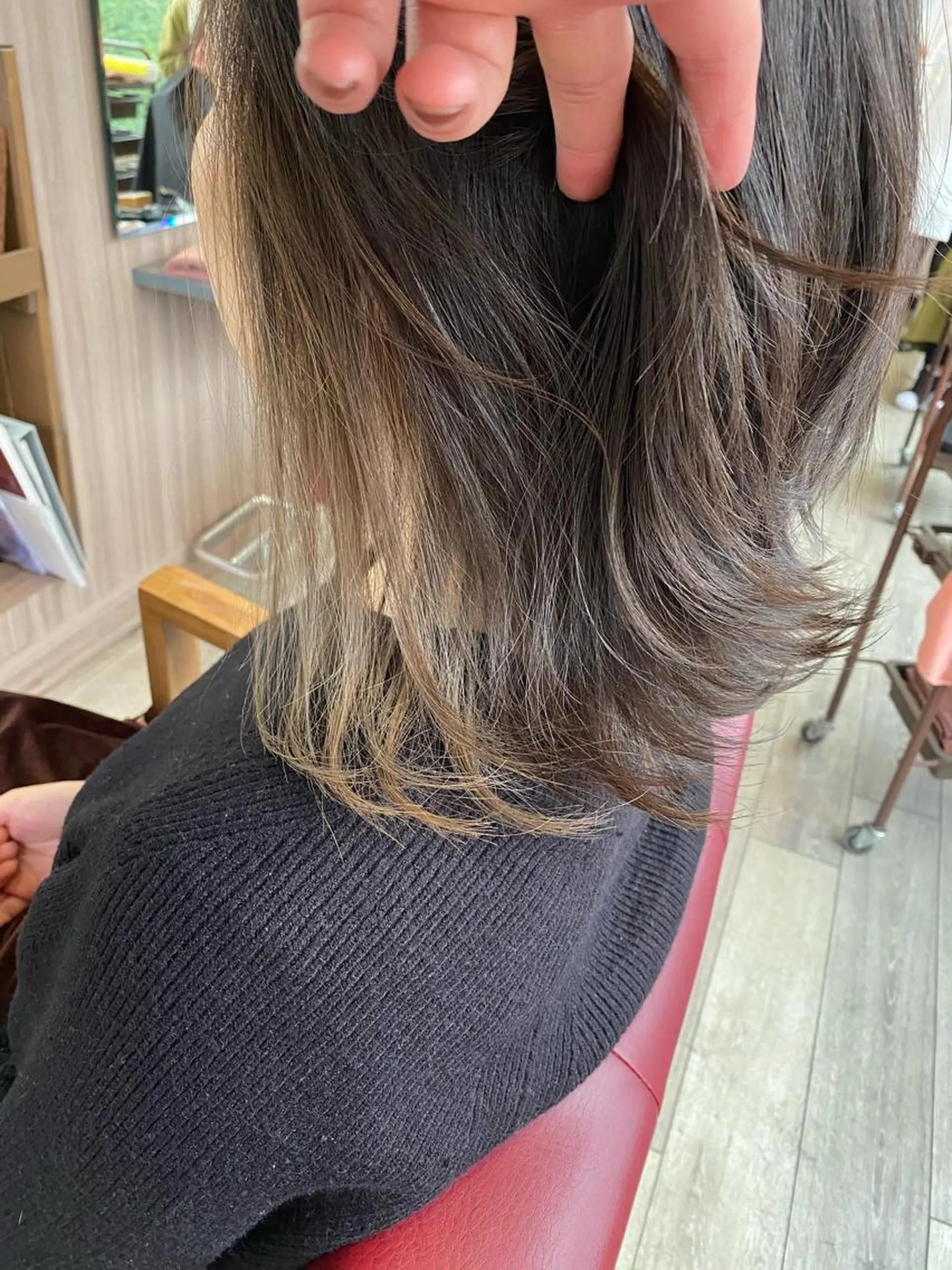 カラー インナーカラー ヘアカラー MUK ムクのヘアスタイル