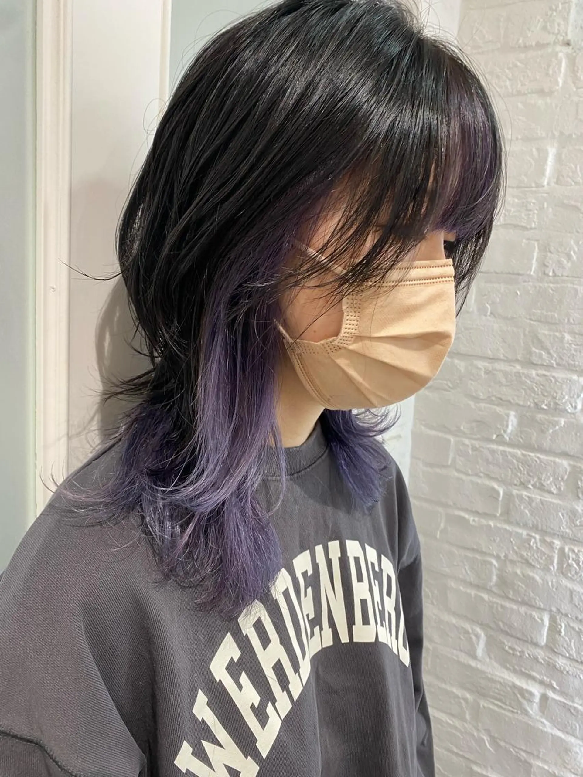 セミロング カラー ブリーチ ケアブリーチ イルミナカラー パープルカラー 🍀透明感抜群🍀/ ハイトーンカラーのヘアスタイル