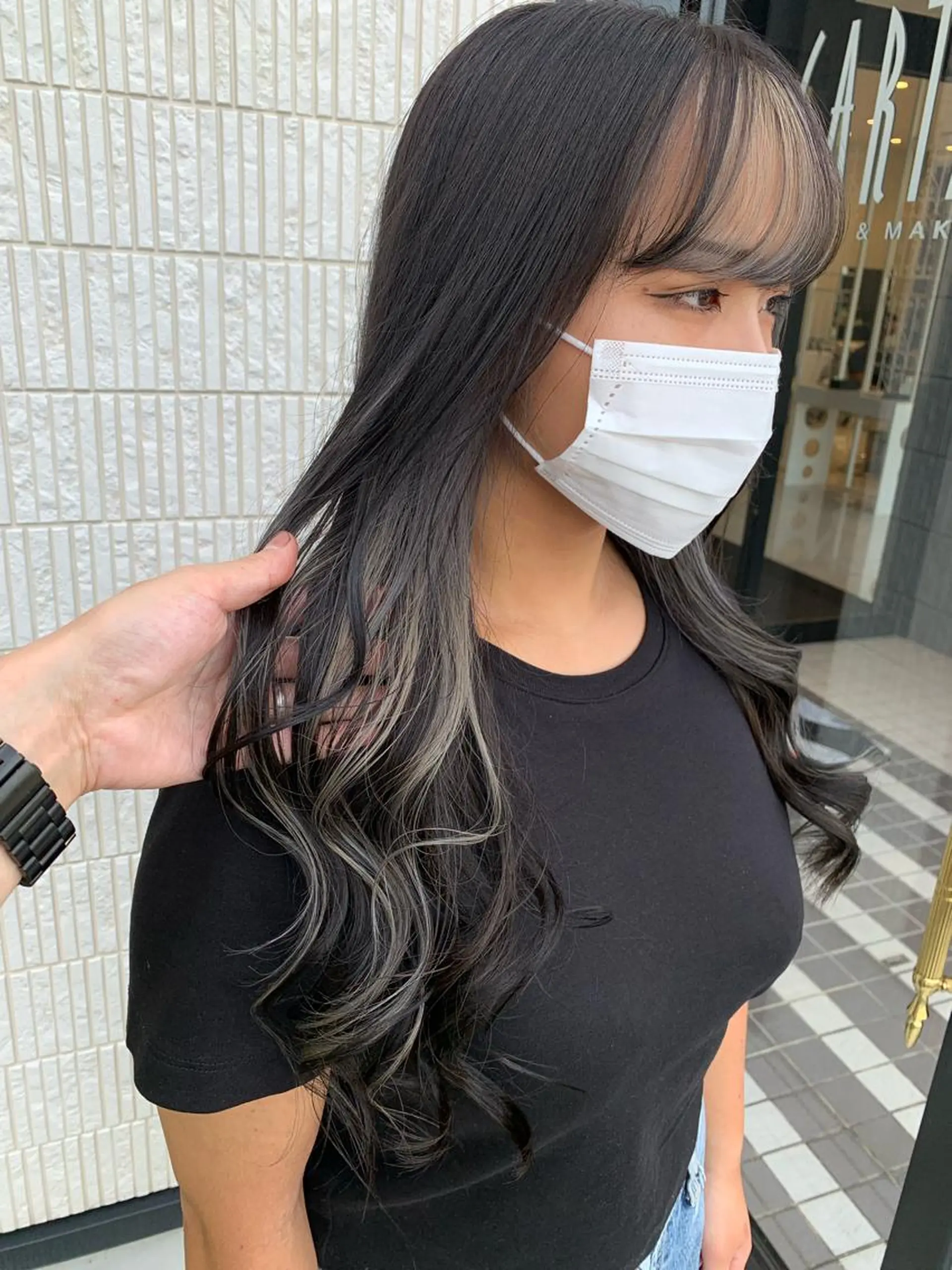 セミロング カラー ミストバング  フェイスフレーミング インナーカラー ヘアカラー 古畑 佑悟のヘアスタイル