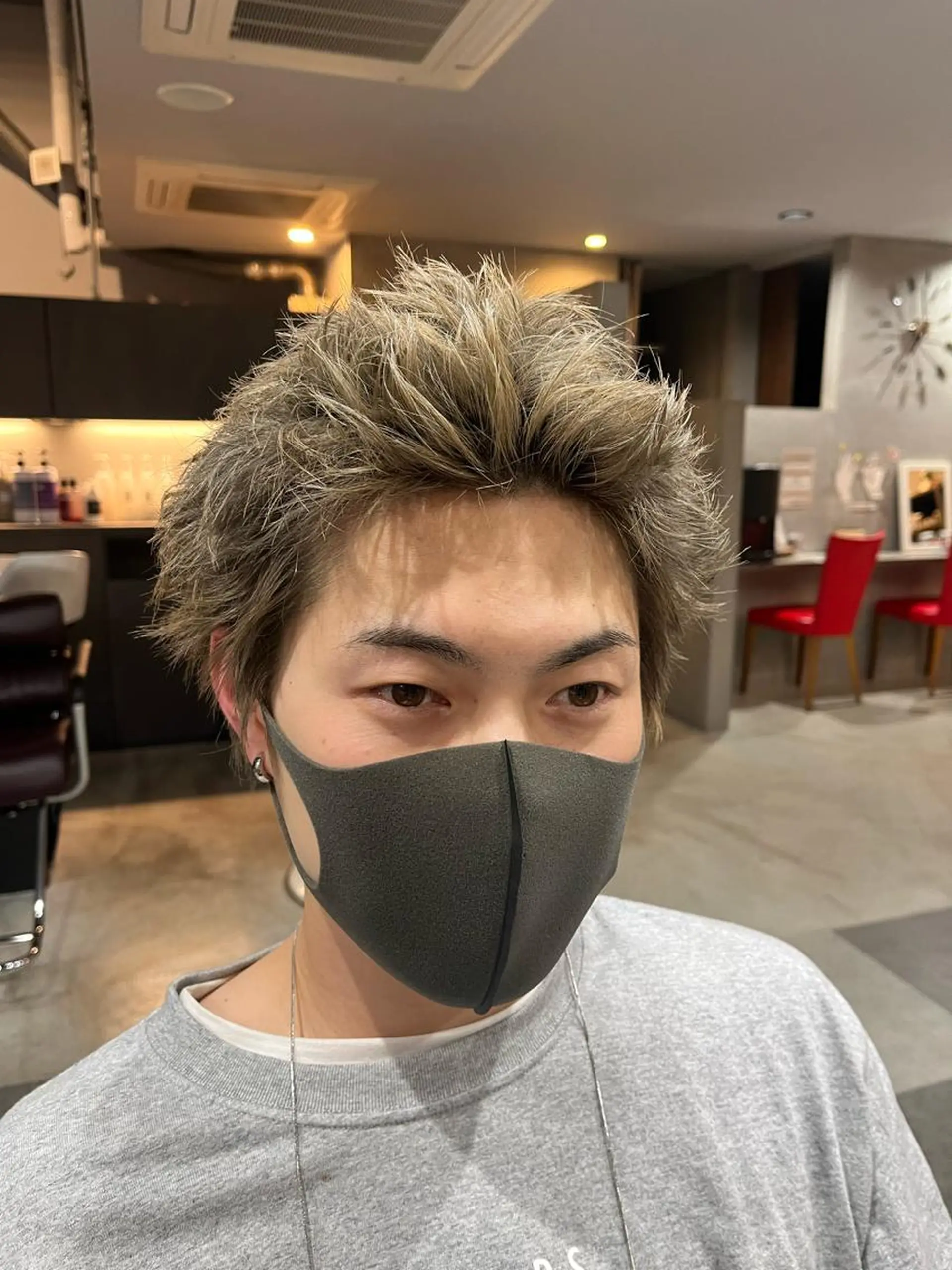 メンズ カット ヘアカラー 縮毛矯正/髪質改善/ ハイトーン/Makoのヘアスタイル