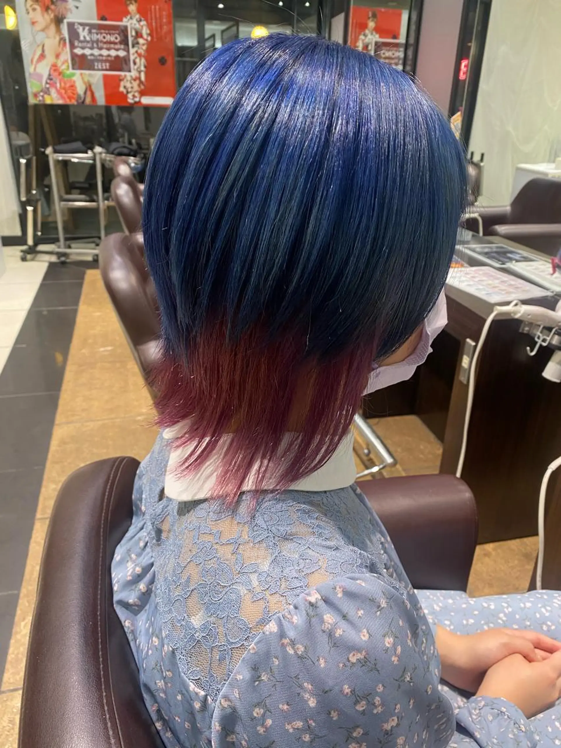 ミディアム カラー ∴Sanae. ∴ トータルビューティーのネイルデザイン