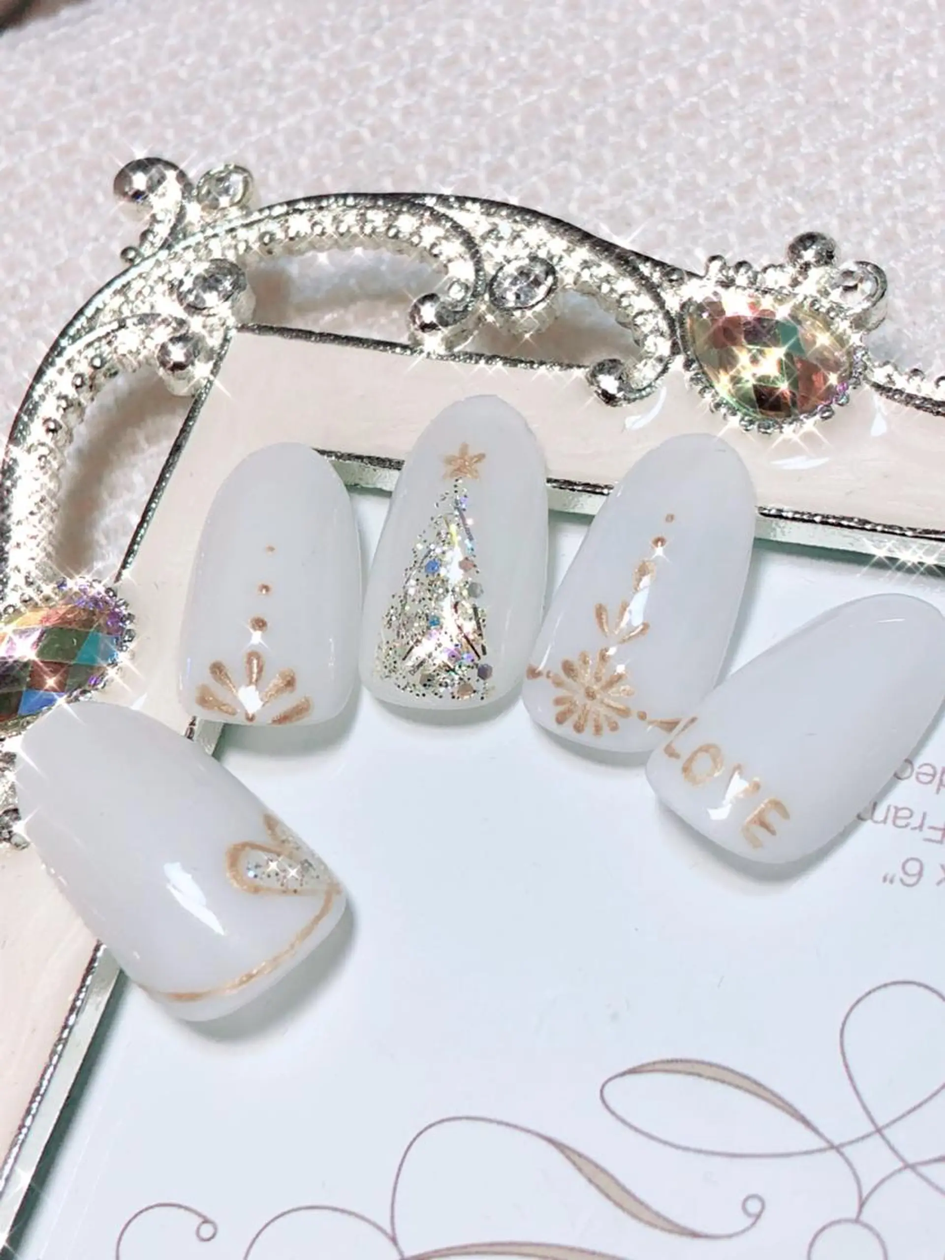 ネイル Bella  totalbeauty所属・Bella 齋藤理奈のネイルデザイン