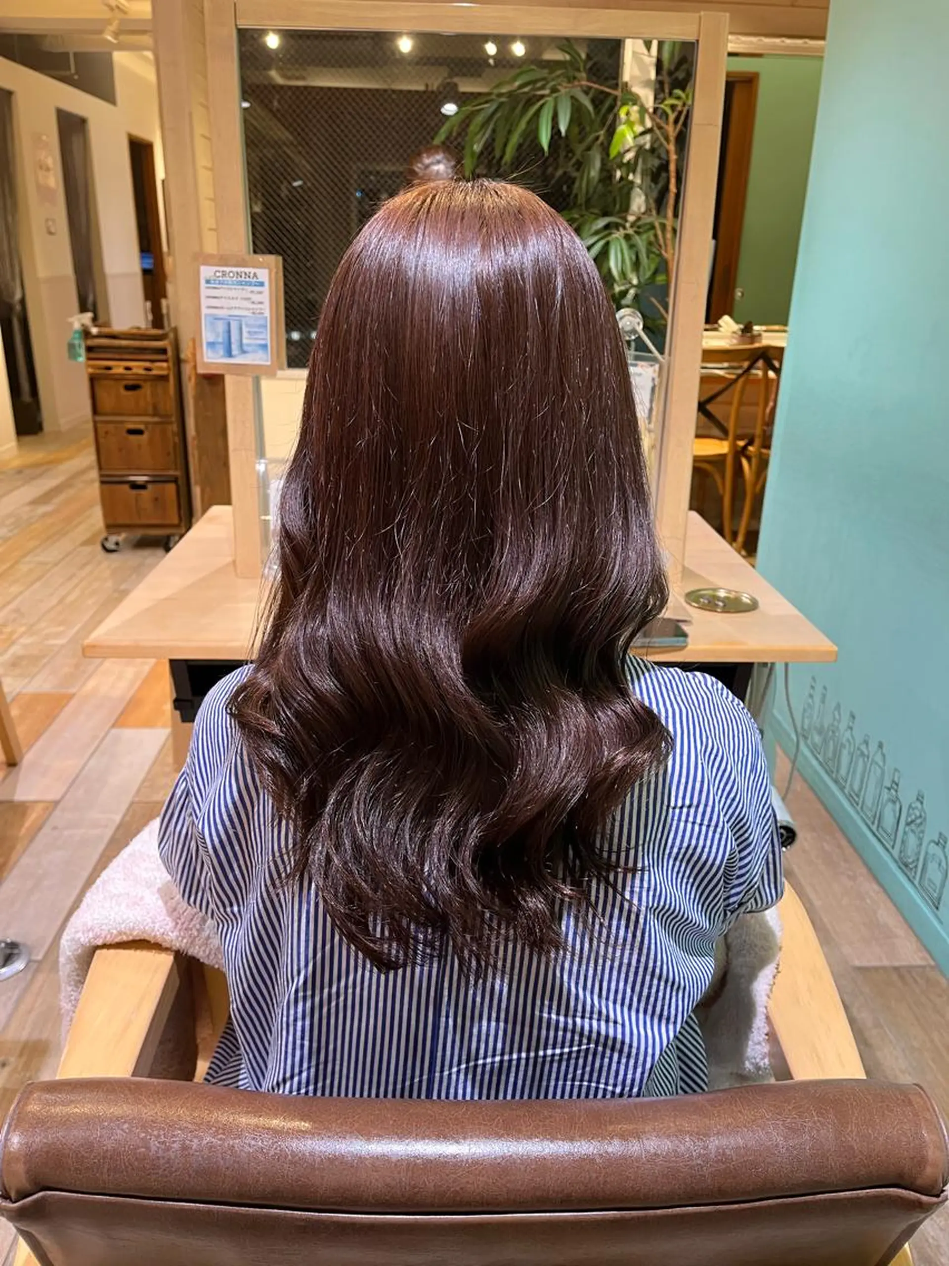 セミロング ヘアカラー 美奈 🫧のヘアスタイル