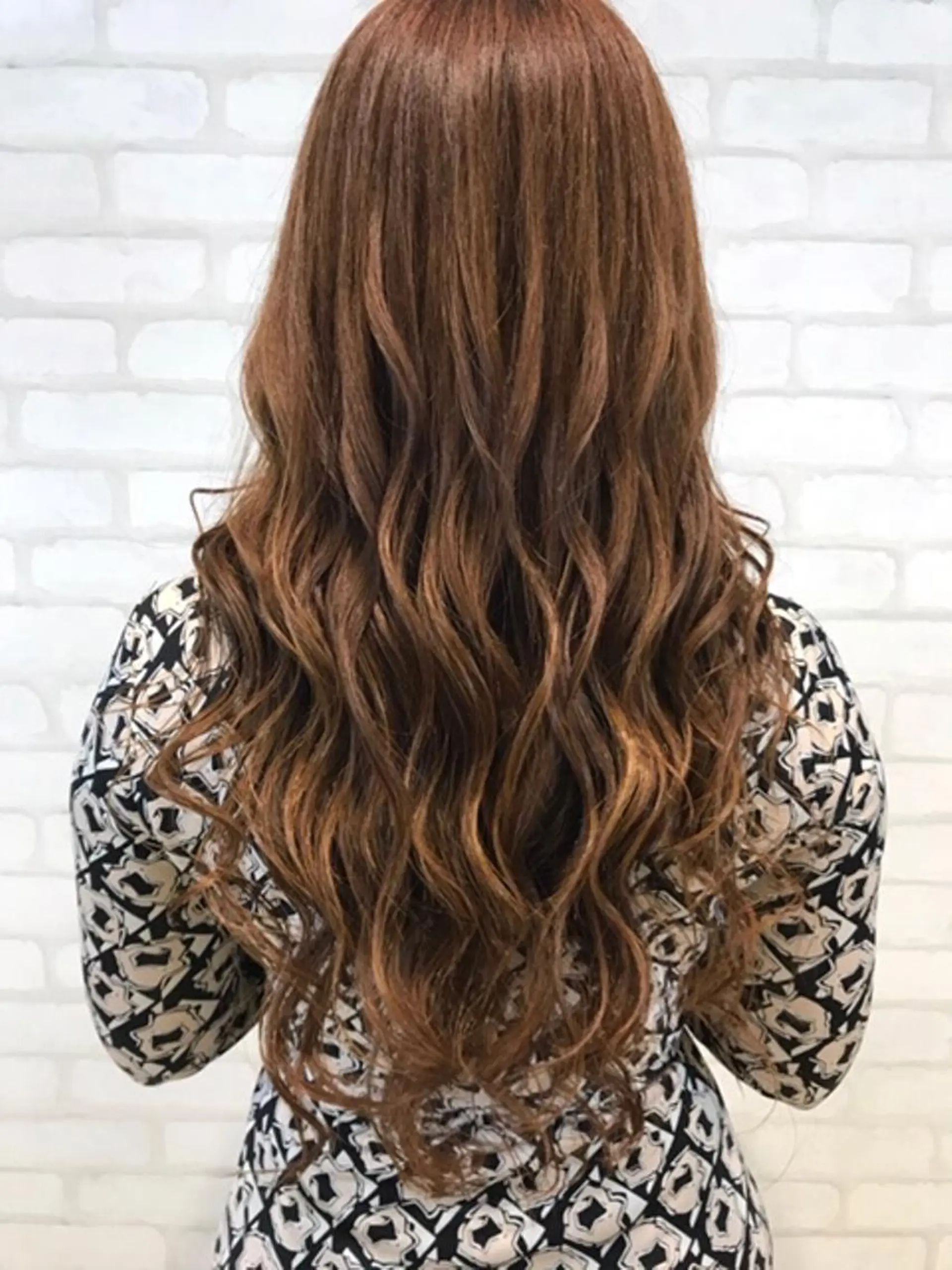 ロング カラー 黒川 真実のヘアスタイル