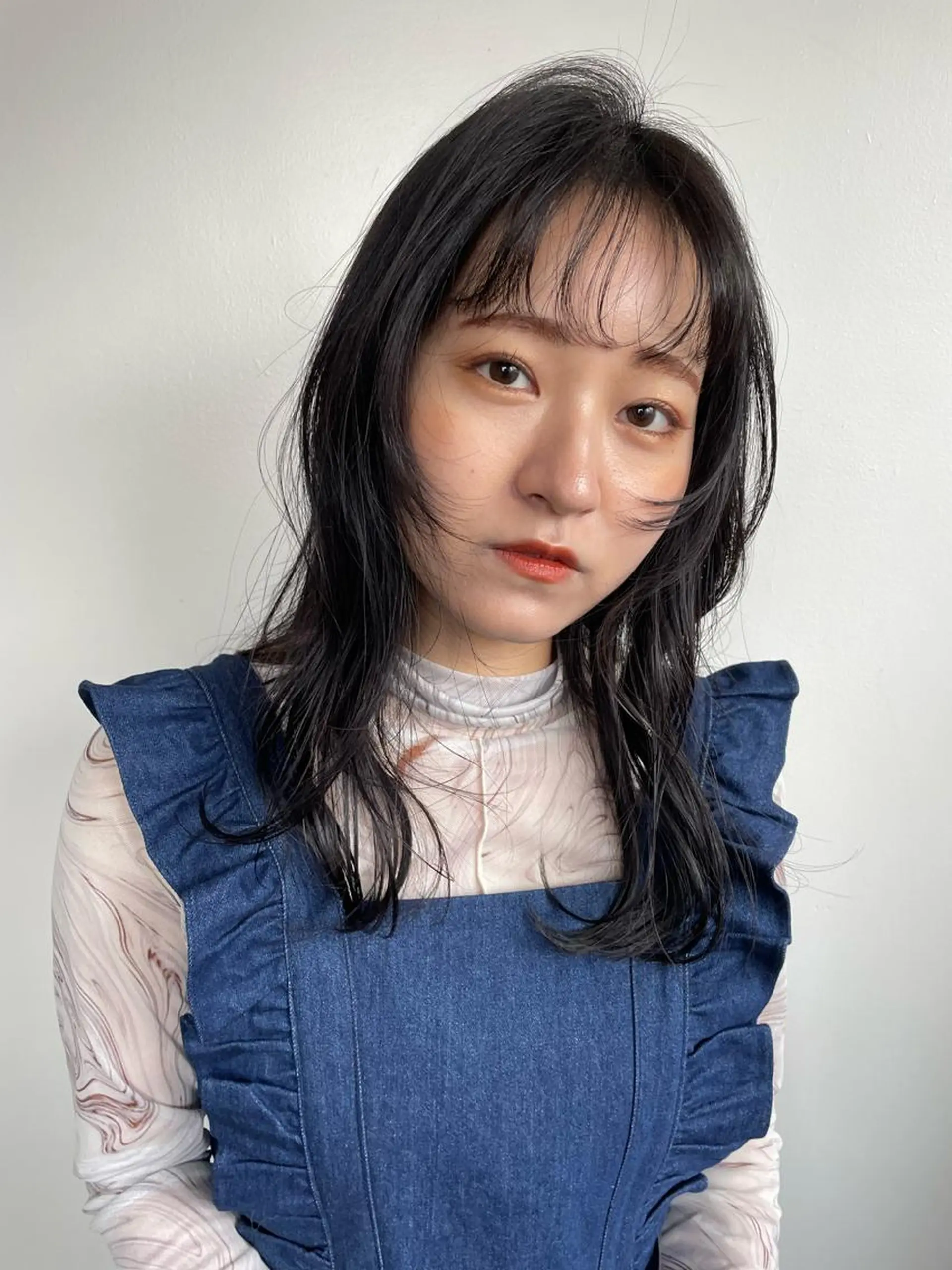 セミロング カラー silo所属・silo MOKA 顔周りカット🦦のヘアスタイル