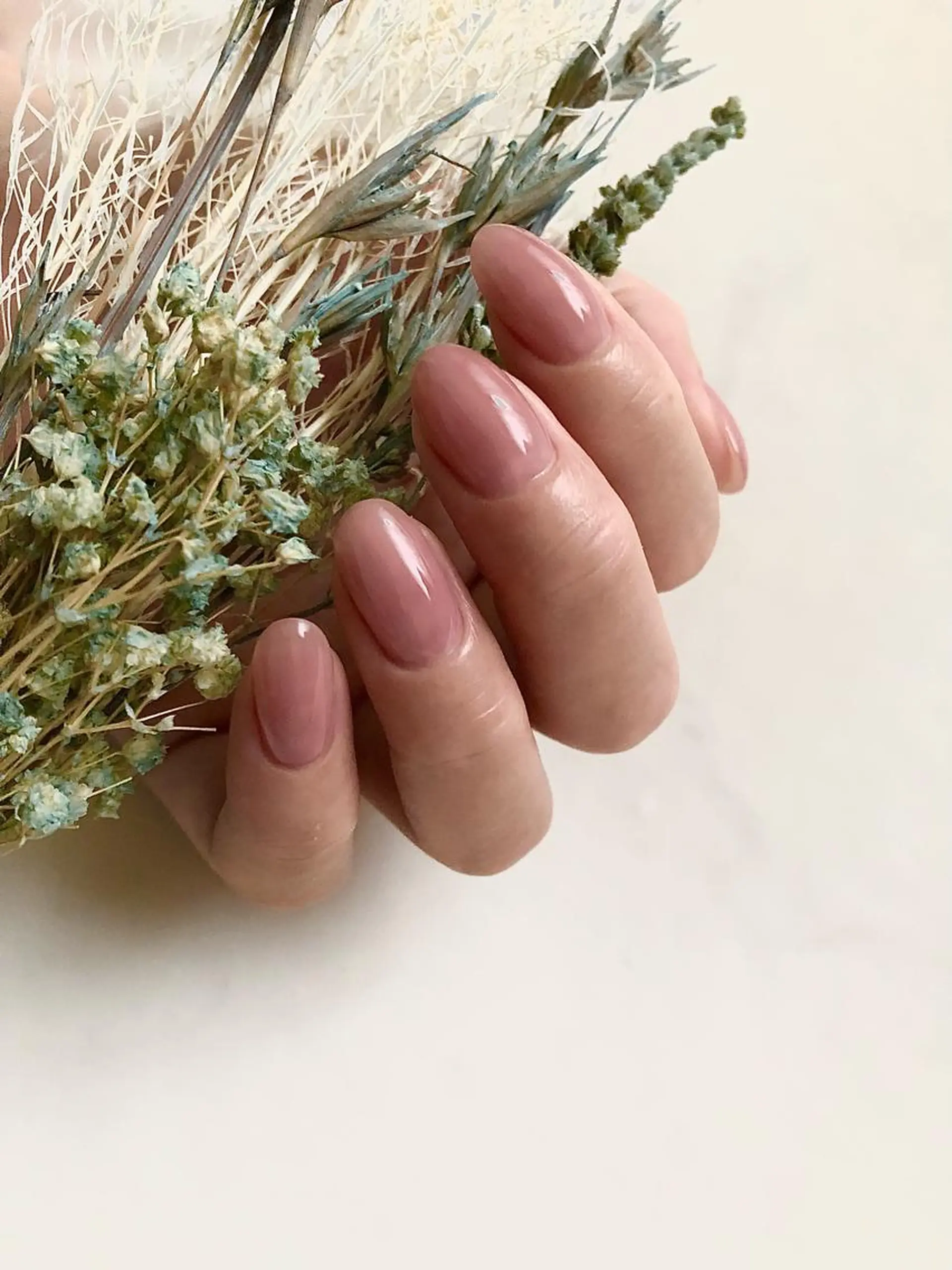 ネイル シンプルネイル EMIKOのネイルデザイン