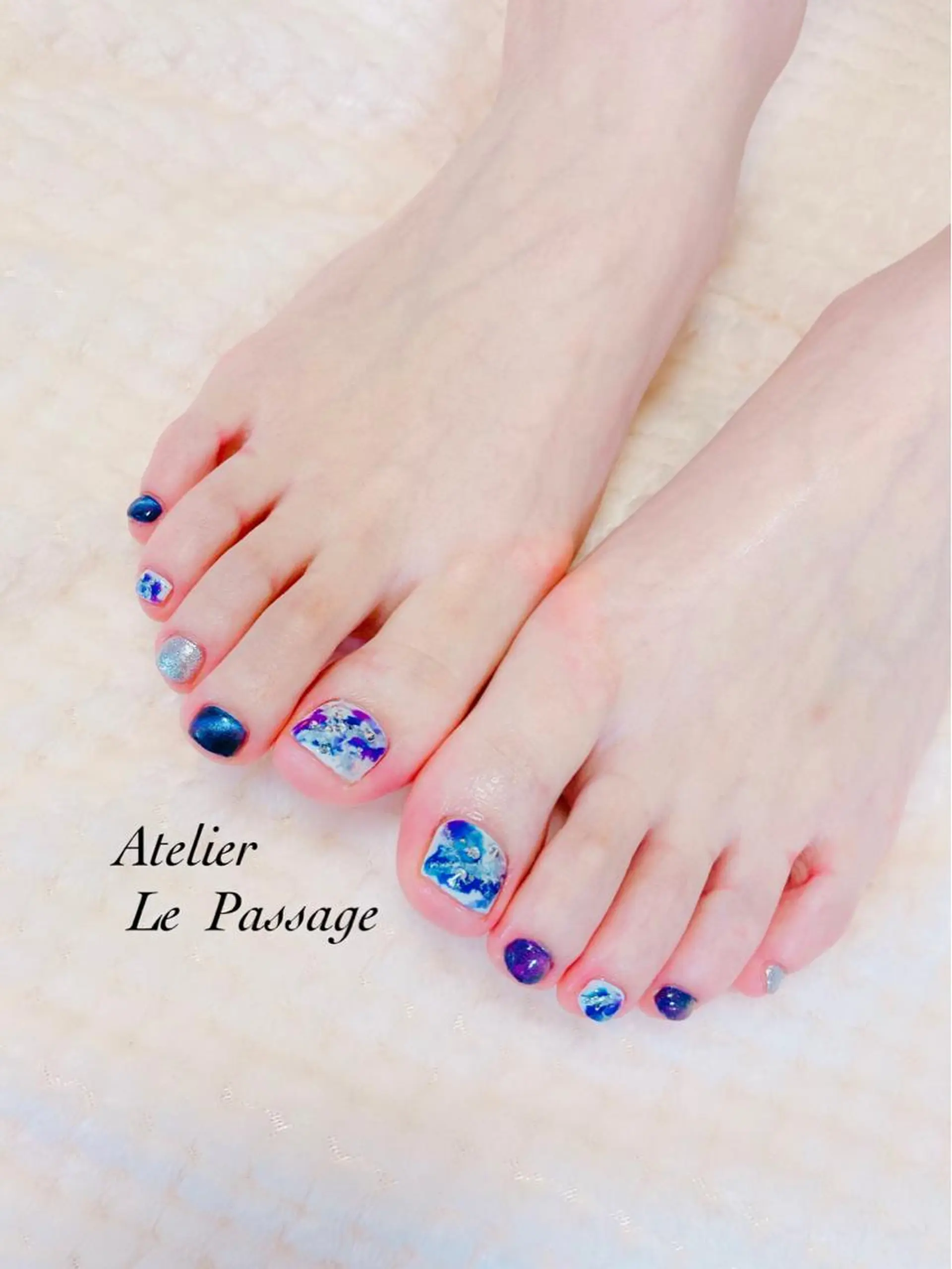 ネイル フットネイル ジェルネイル マグネットネイル ニュアンスネイル パラジェル Atelier Le Passage所属・h nakatsukaのネイルデザイン