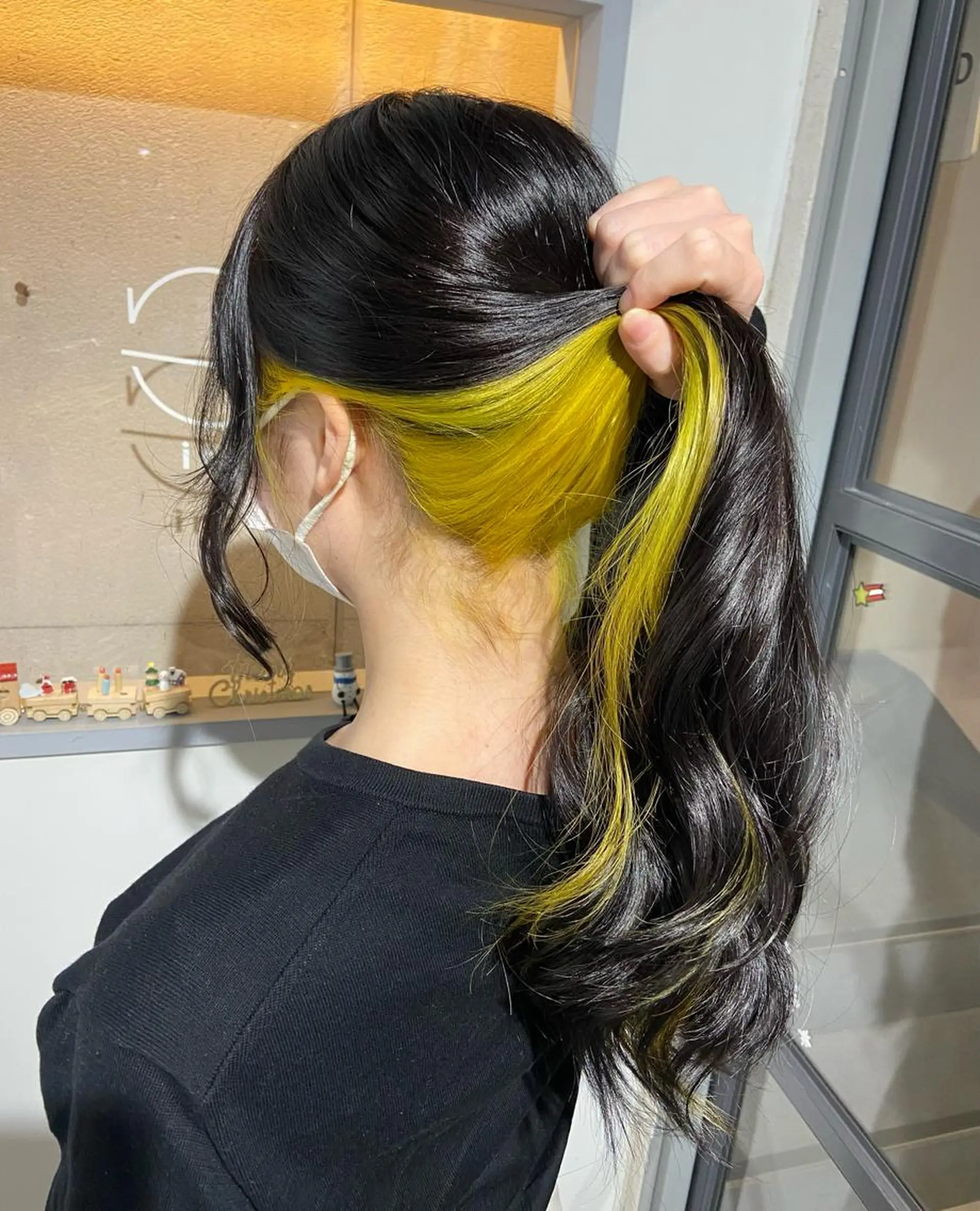 カラー ブリーチ インナーカラー イエローカラー 💎Eleanor ニイナ💎のヘアスタイル