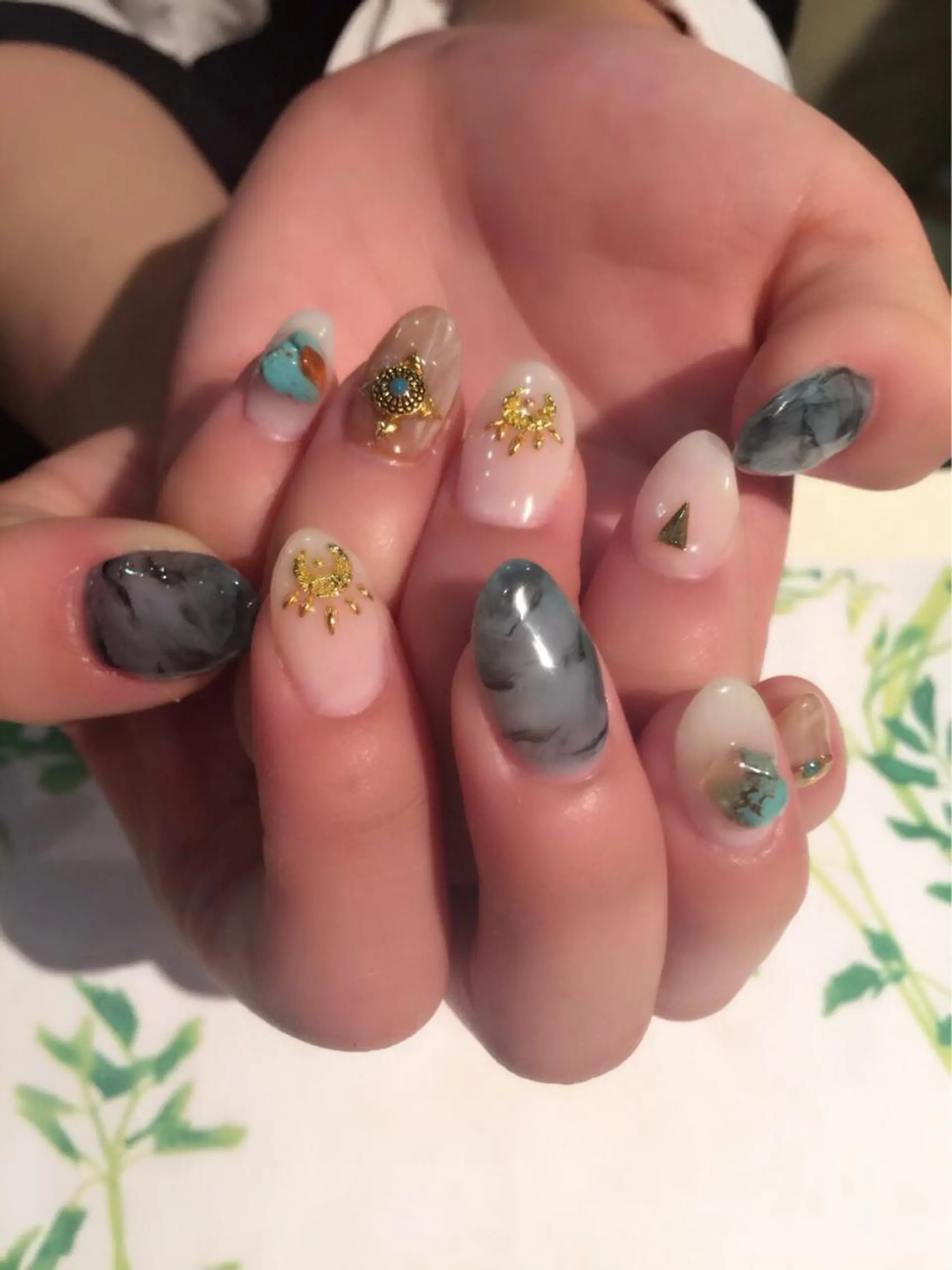 ネイル a yakaのネイルデザイン