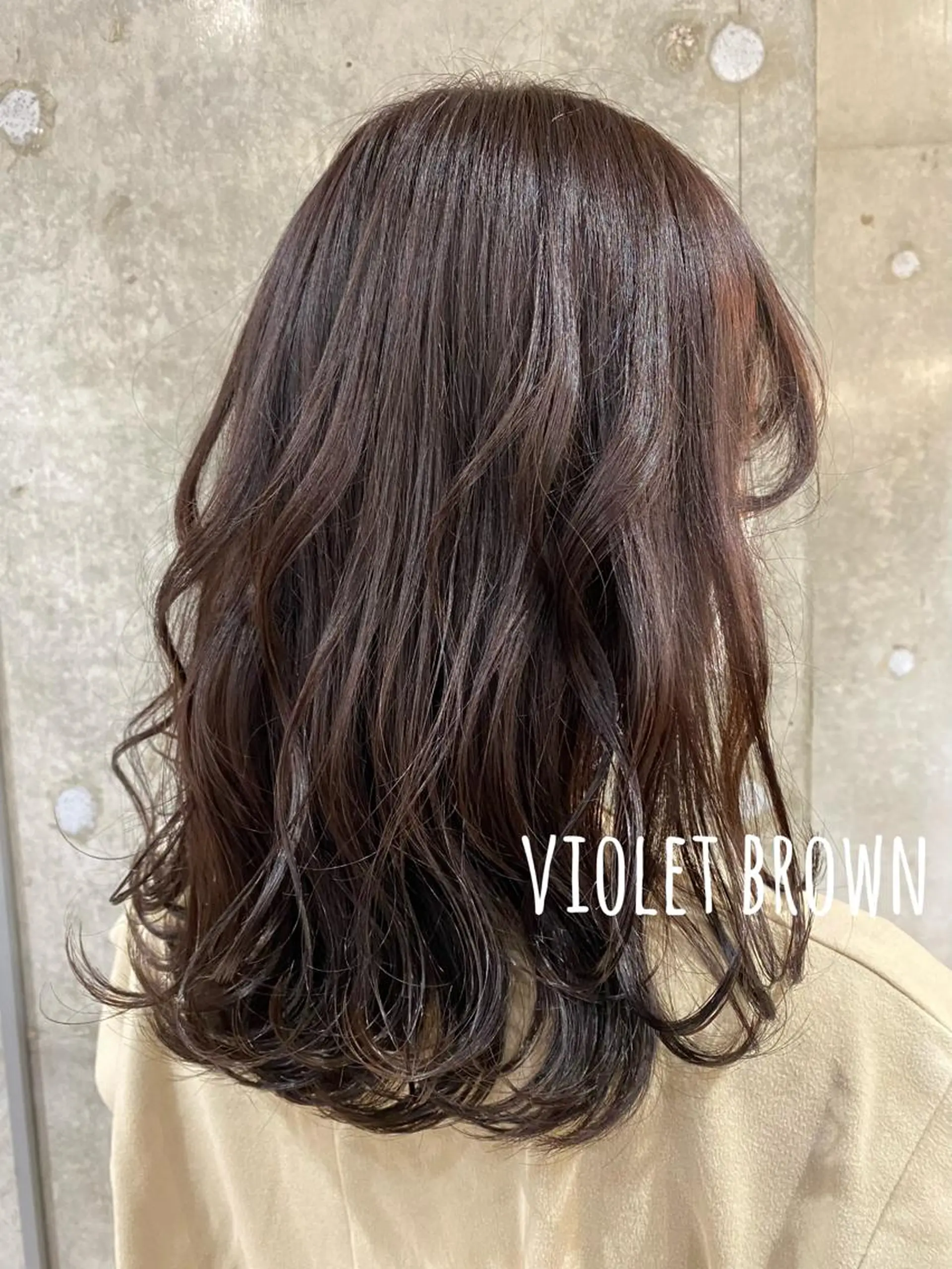 ミディアム パープルカラー 齋藤 椋哉のヘアスタイル