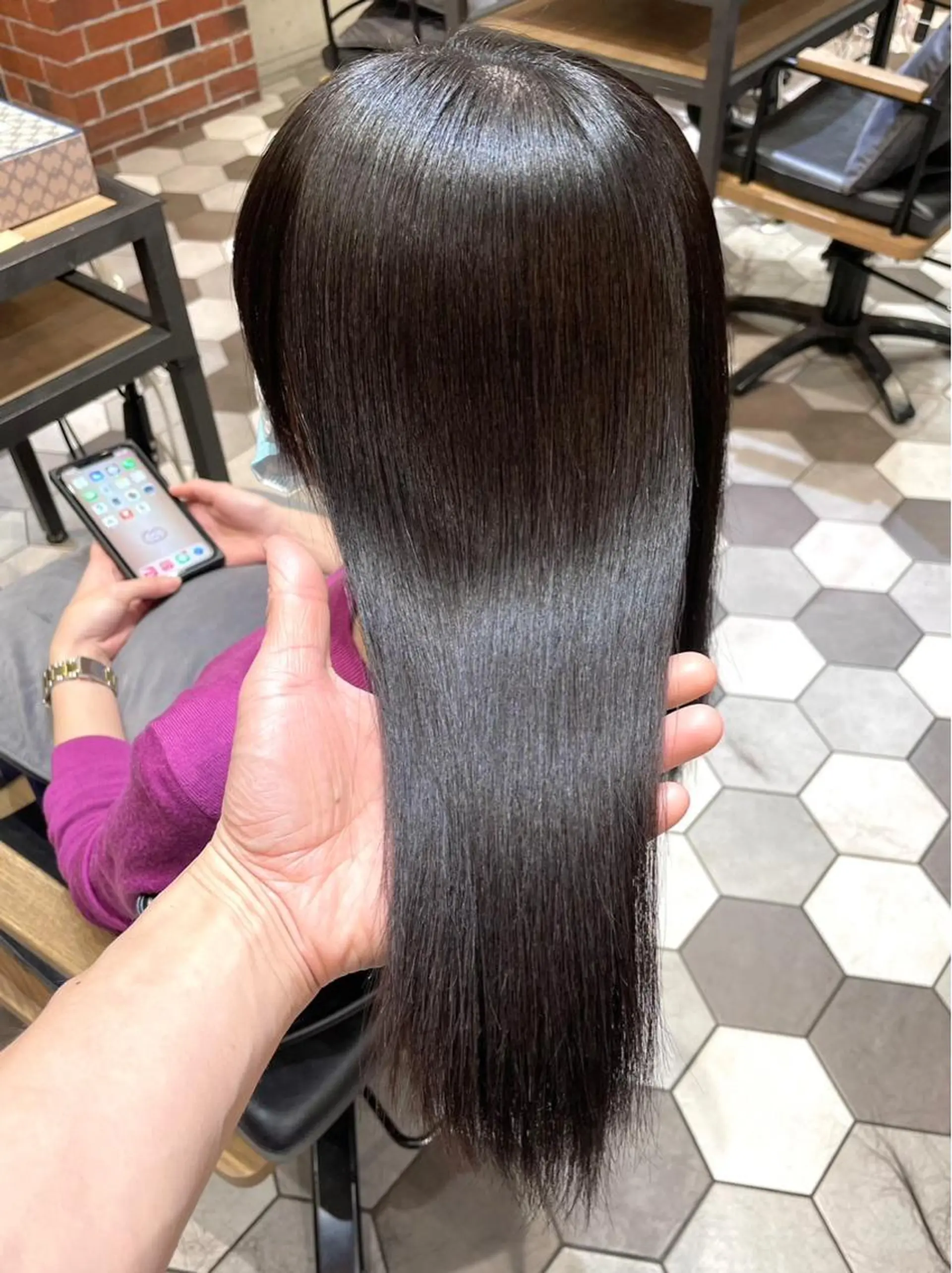 セミロング 髪質改善縮毛矯正🫧 村上蒼生のヘアスタイル