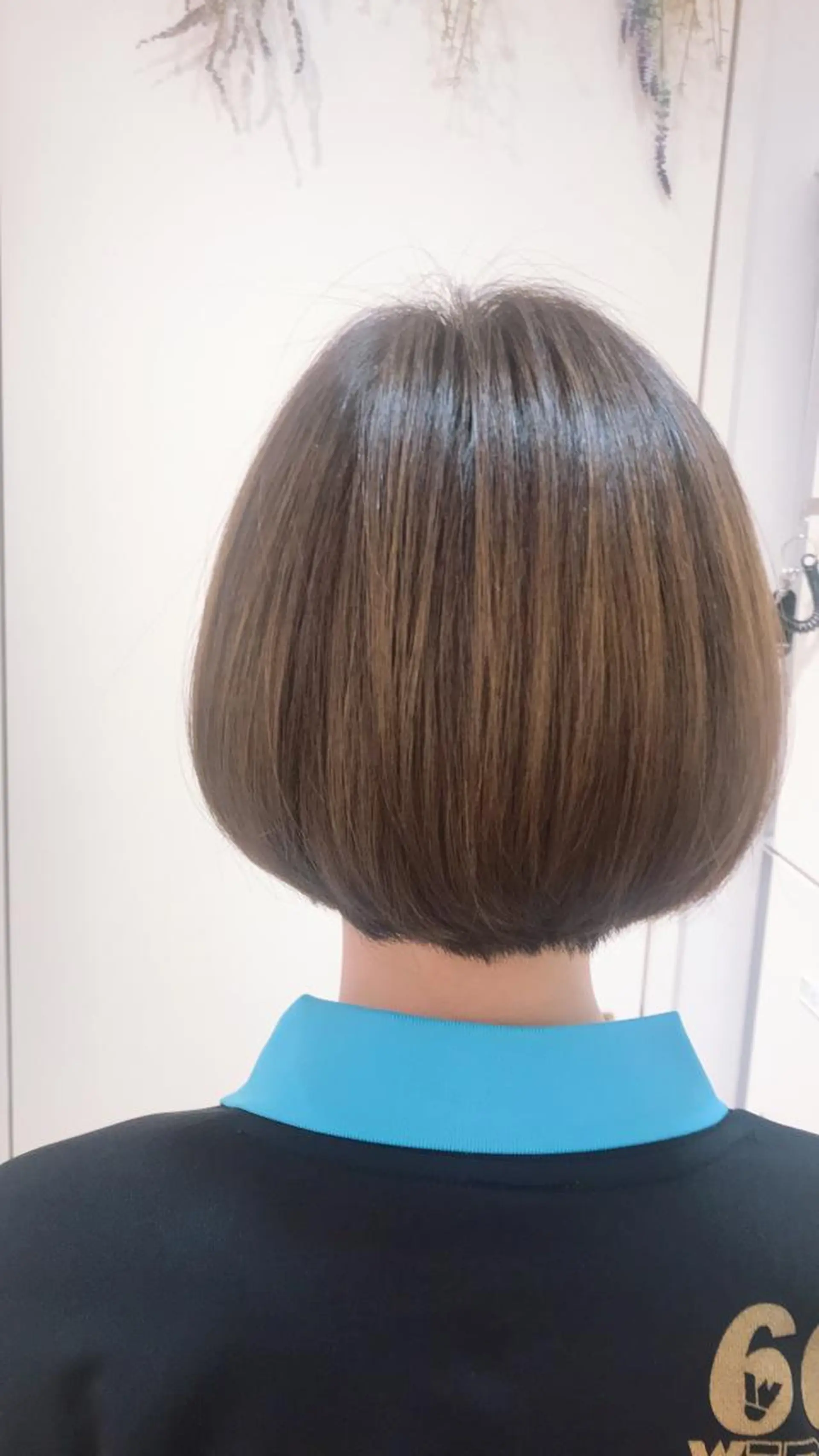 ショート 艶髪✨髪質改善カラー 楠本浩子のヘアスタイル